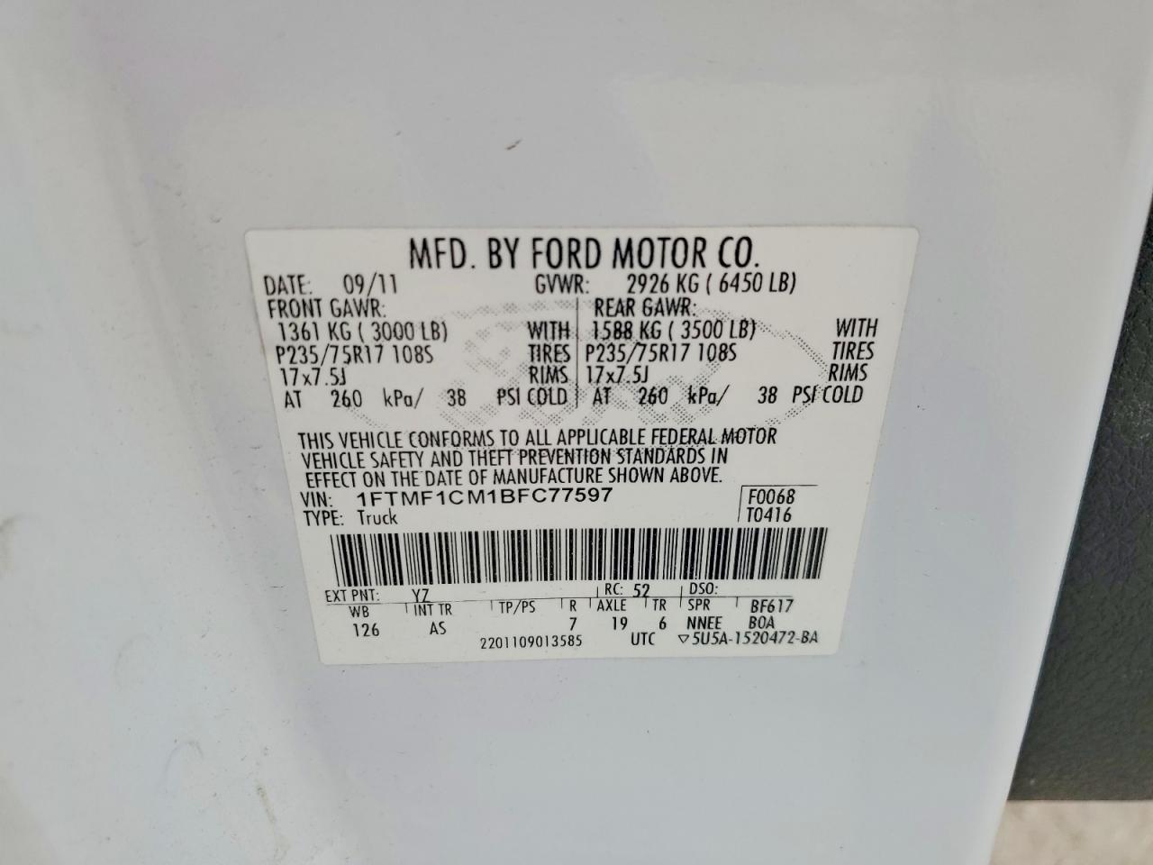 2011 Ford F150 White vin: 1FTMF1CM1BFC77597