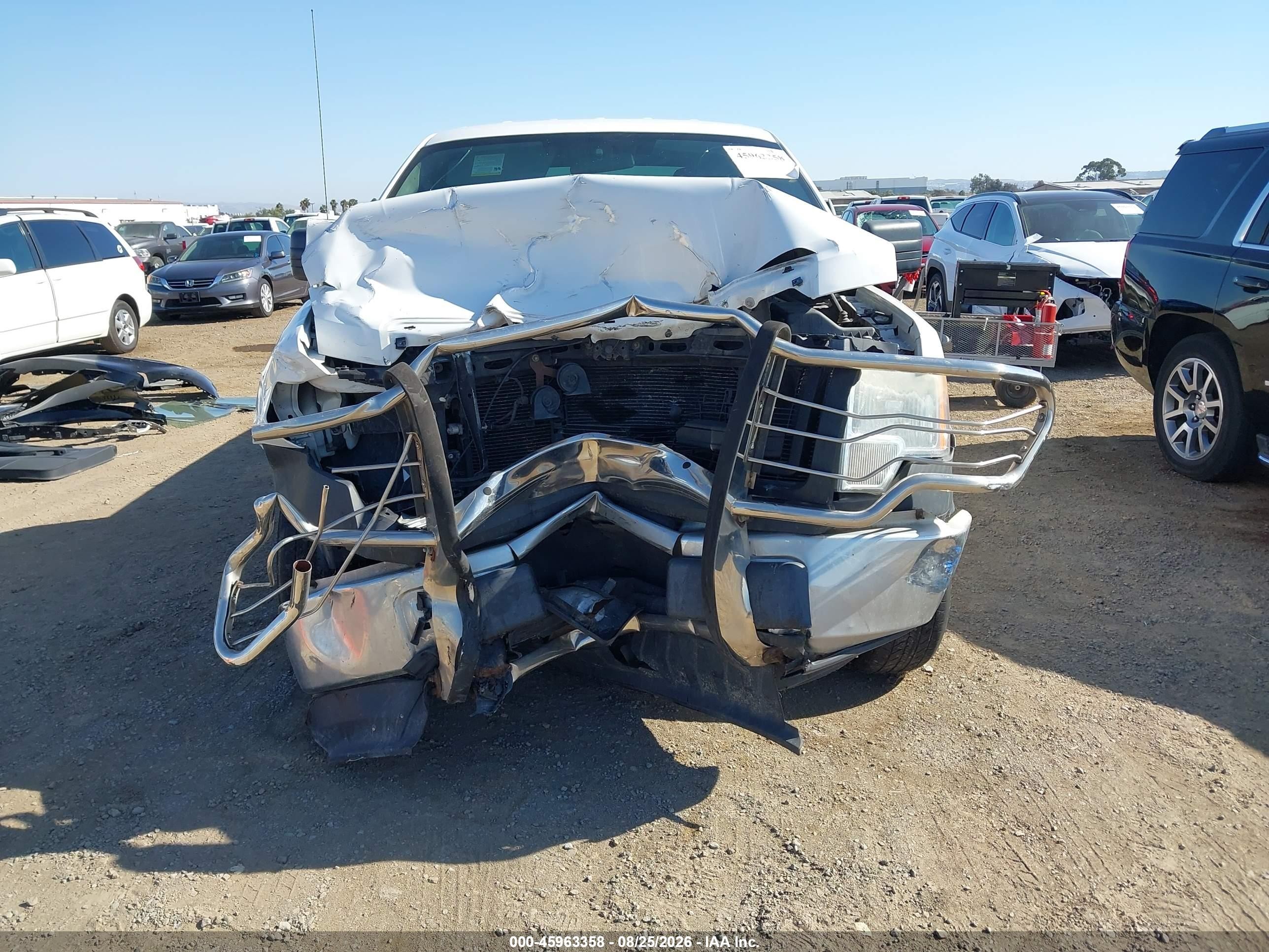 2013 Ford F-150 Xl White vin: 1FTMF1CM1DKE04729