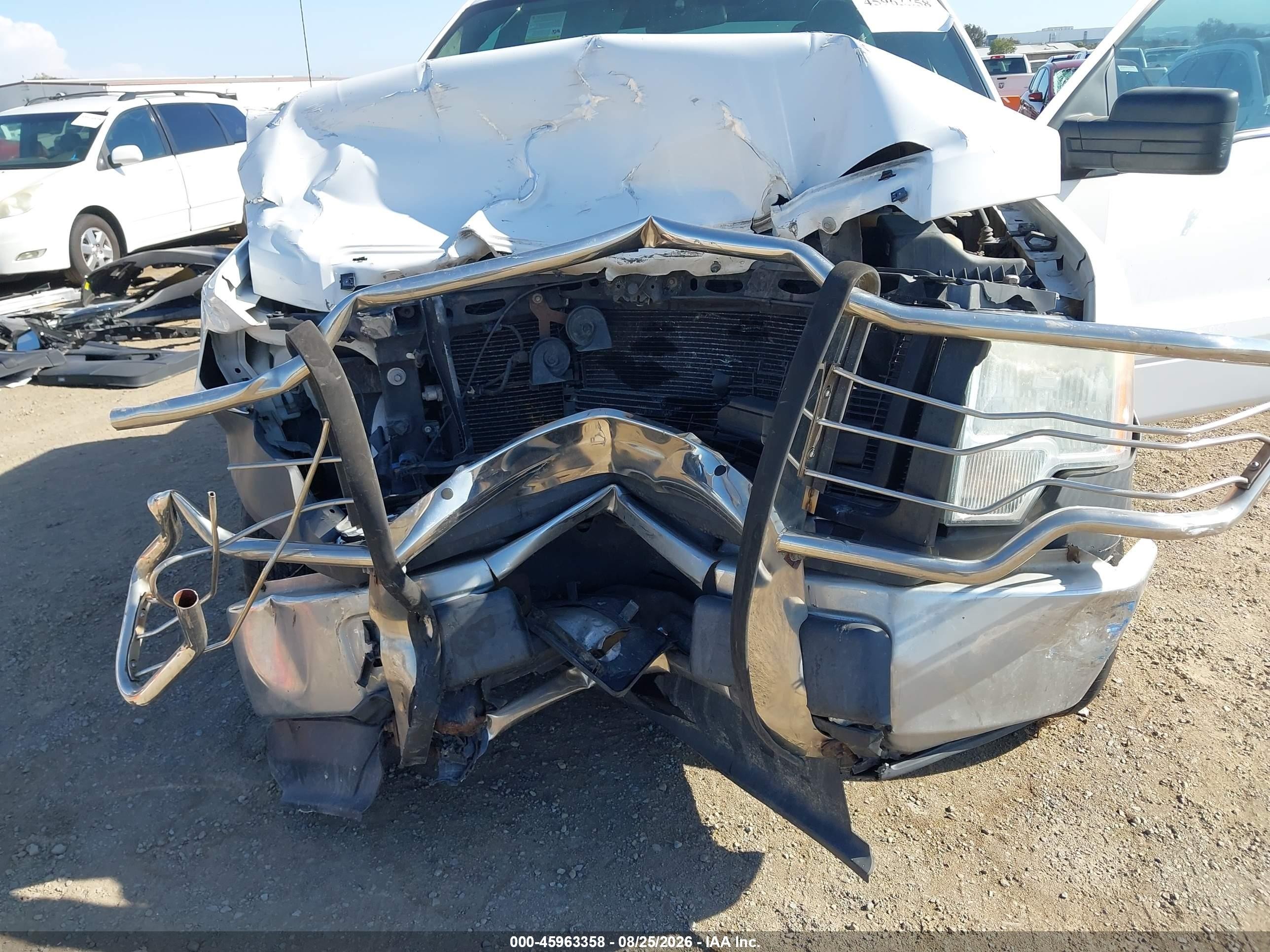 2013 Ford F-150 Xl White vin: 1FTMF1CM1DKE04729