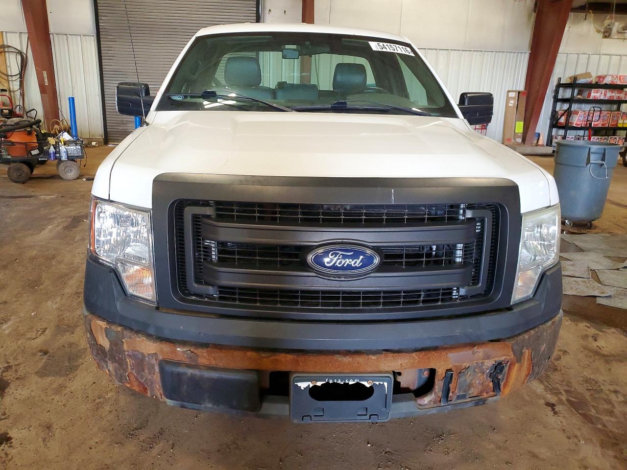 2014 Ford F150 Белый vin: 1FTMF1CM1EKD82796