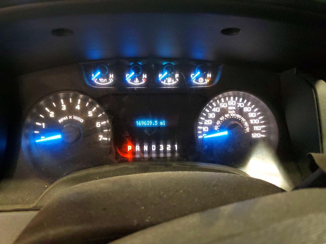 2014 Ford F150 Белый vin: 1FTMF1CM1EKD82796