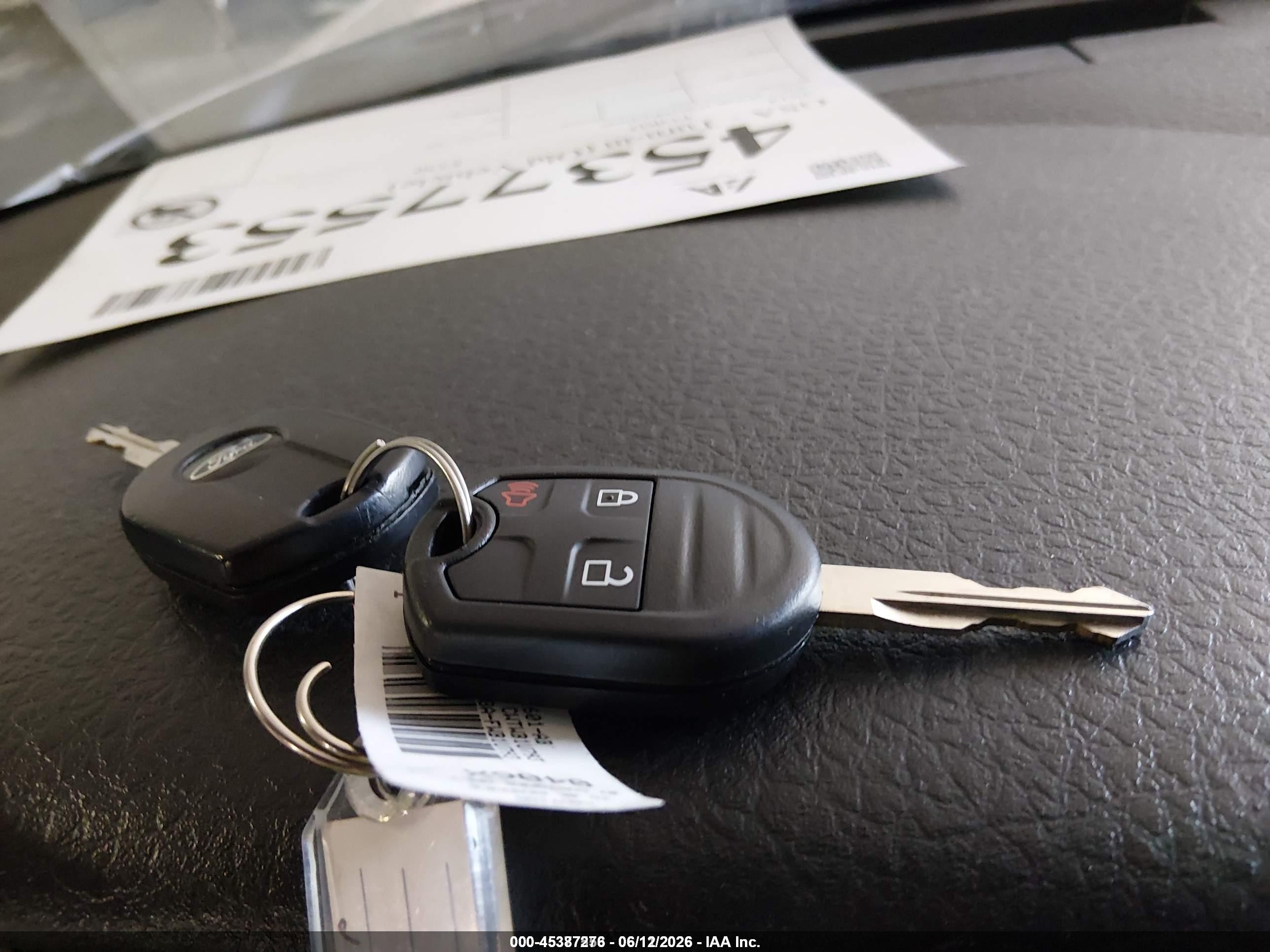 2014 Ford F-150 Xl White vin: 1FTMF1CM1EKE41636