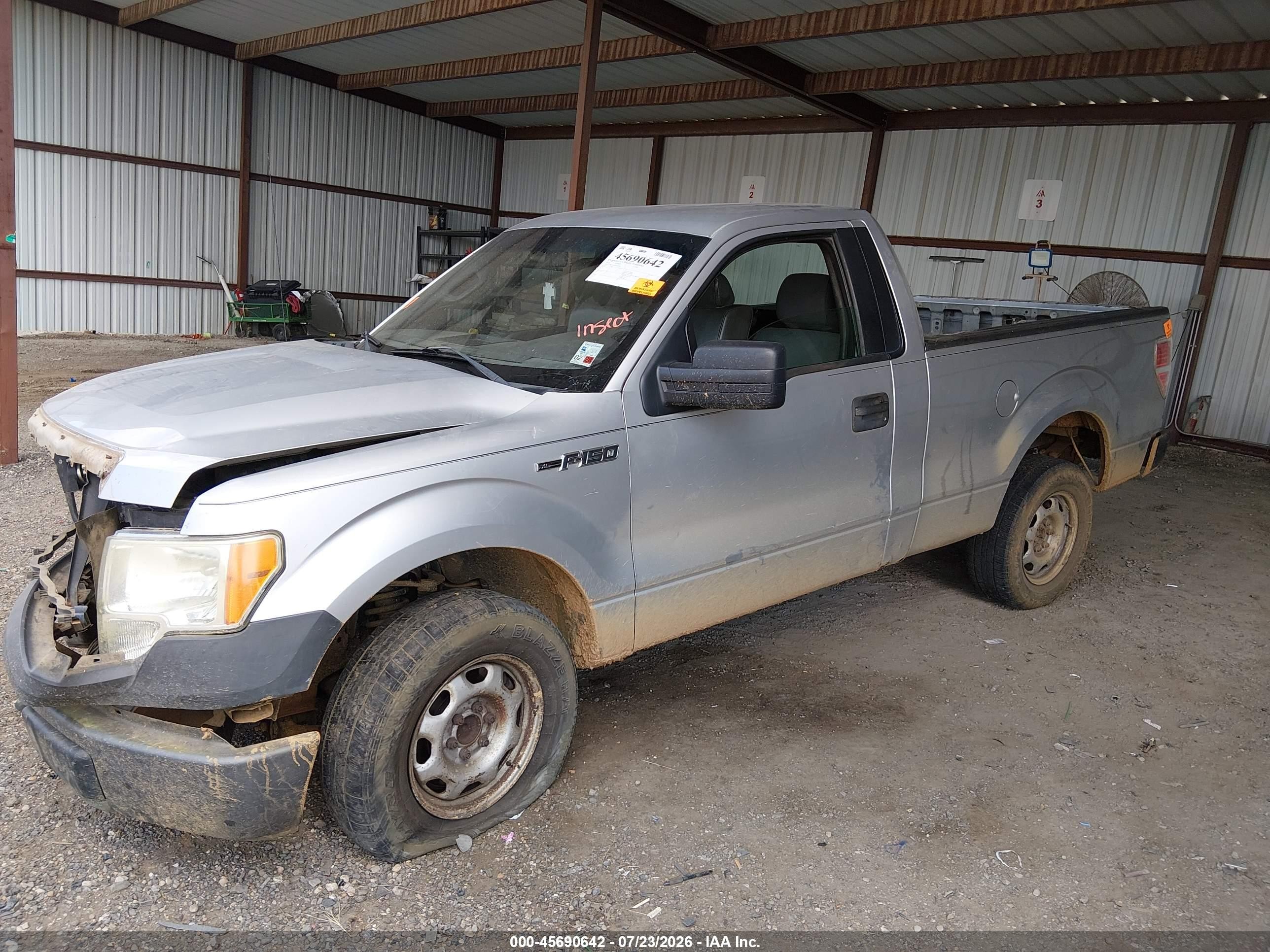 2011 Ford F-150 Xl Silver vin: 1FTMF1CM2BFA91700
