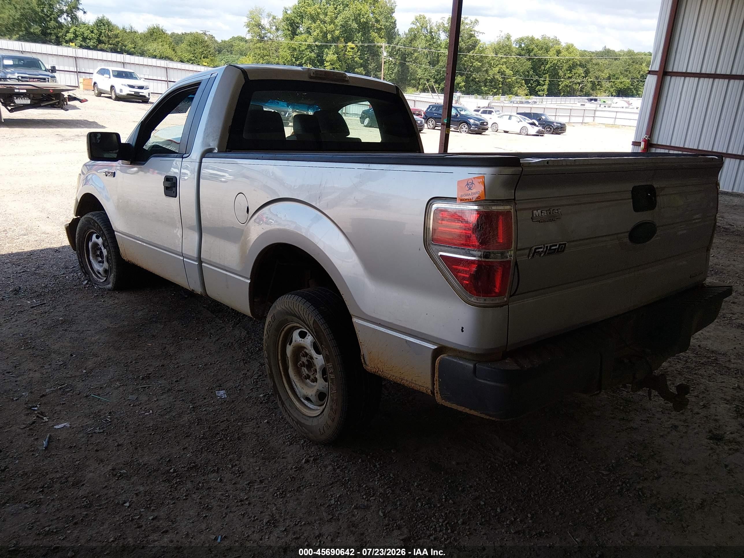 2011 Ford F-150 Xl Silver vin: 1FTMF1CM2BFA91700