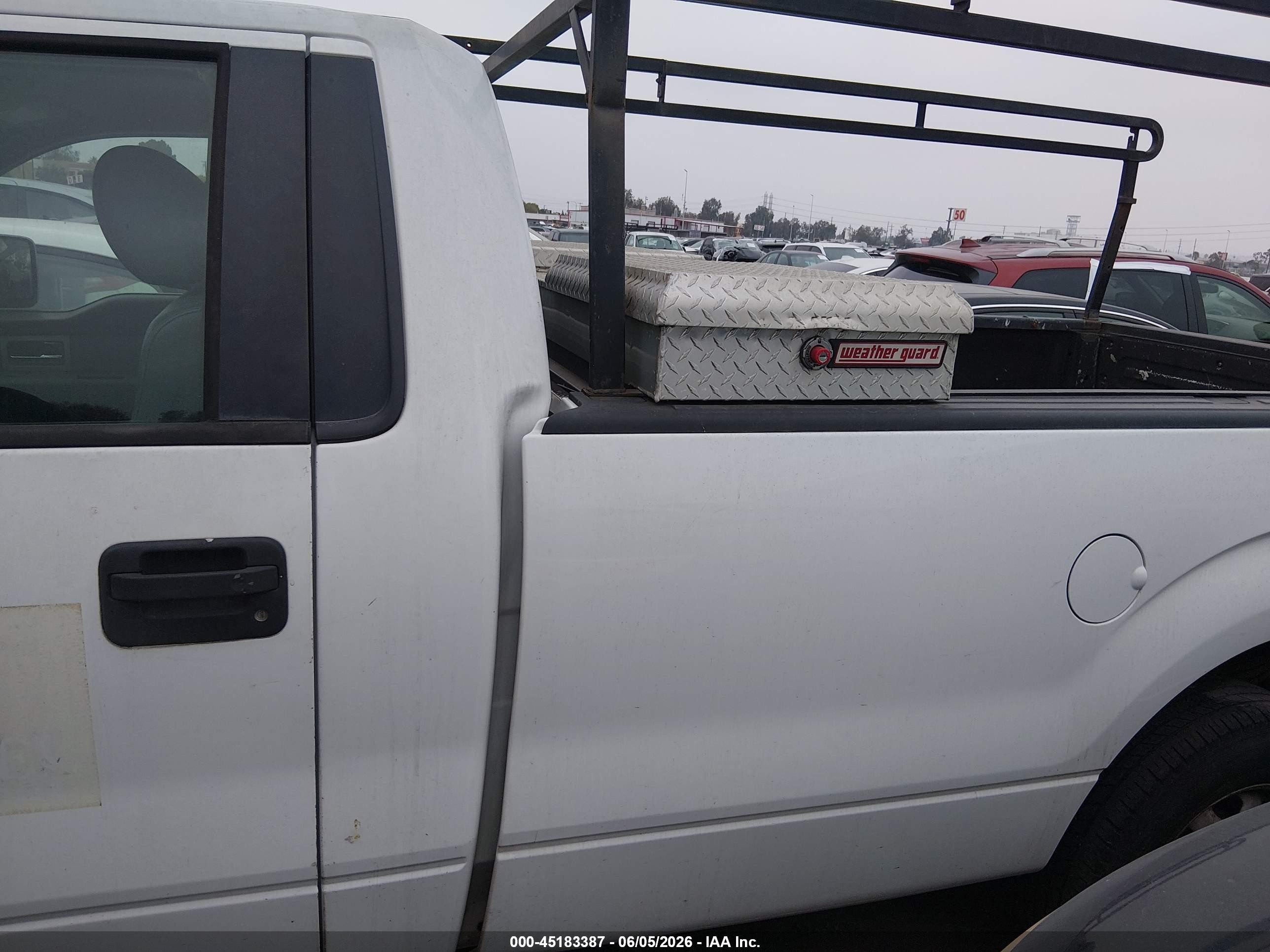 2011 Ford F150   White vin: 1FTMF1CM2BKD35790