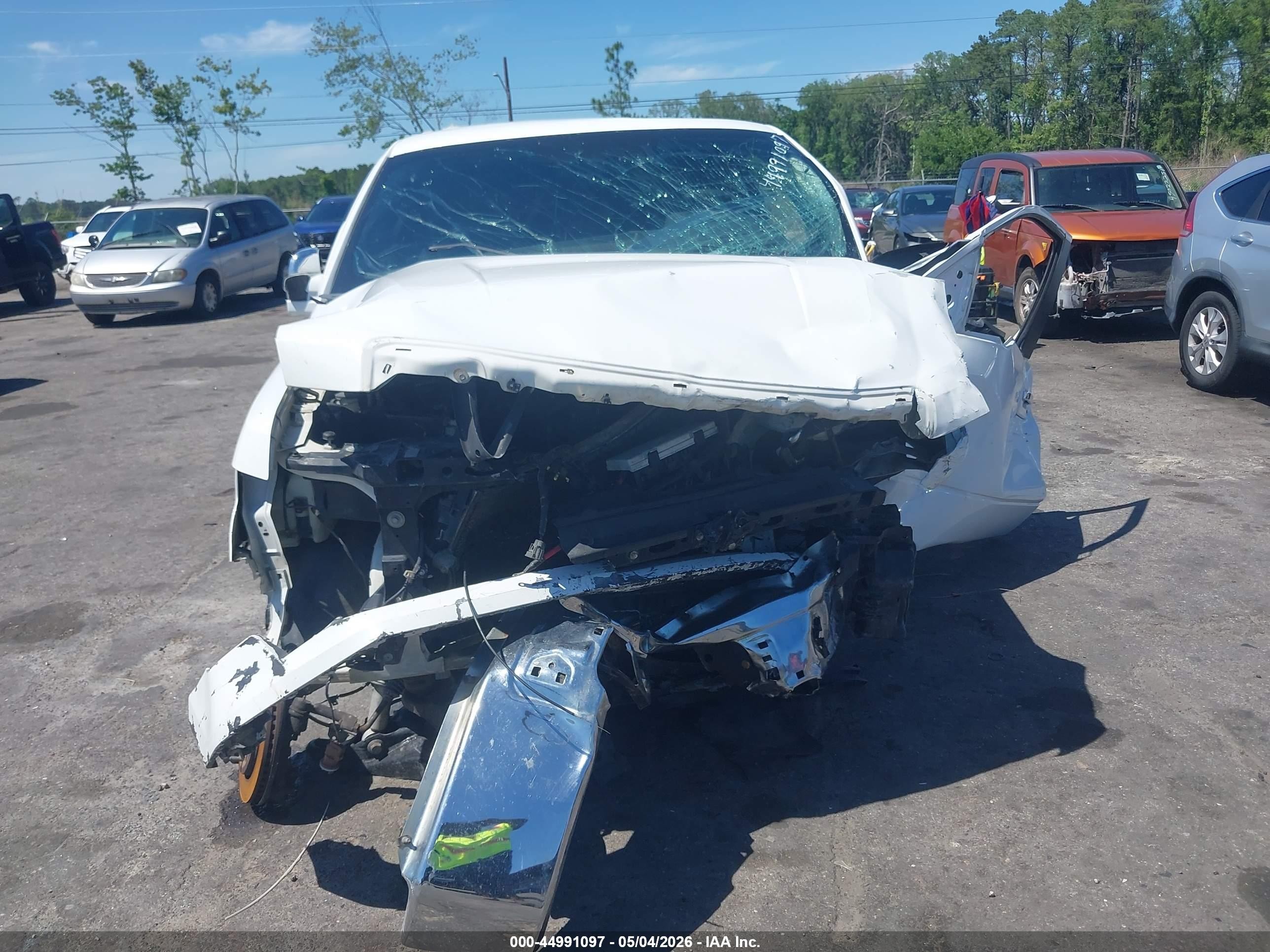 2011 Ford F-150 Xl White vin: 1FTMF1CM2BKD57546