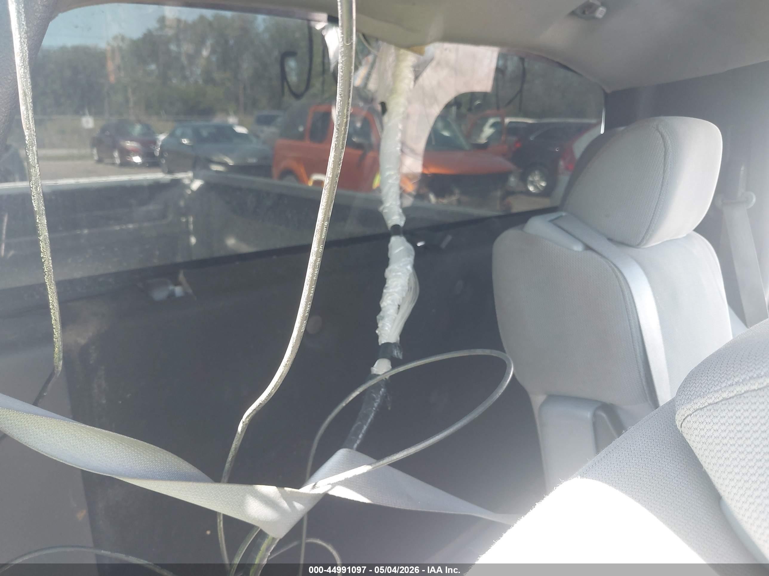2011 Ford F-150 Xl White vin: 1FTMF1CM2BKD57546