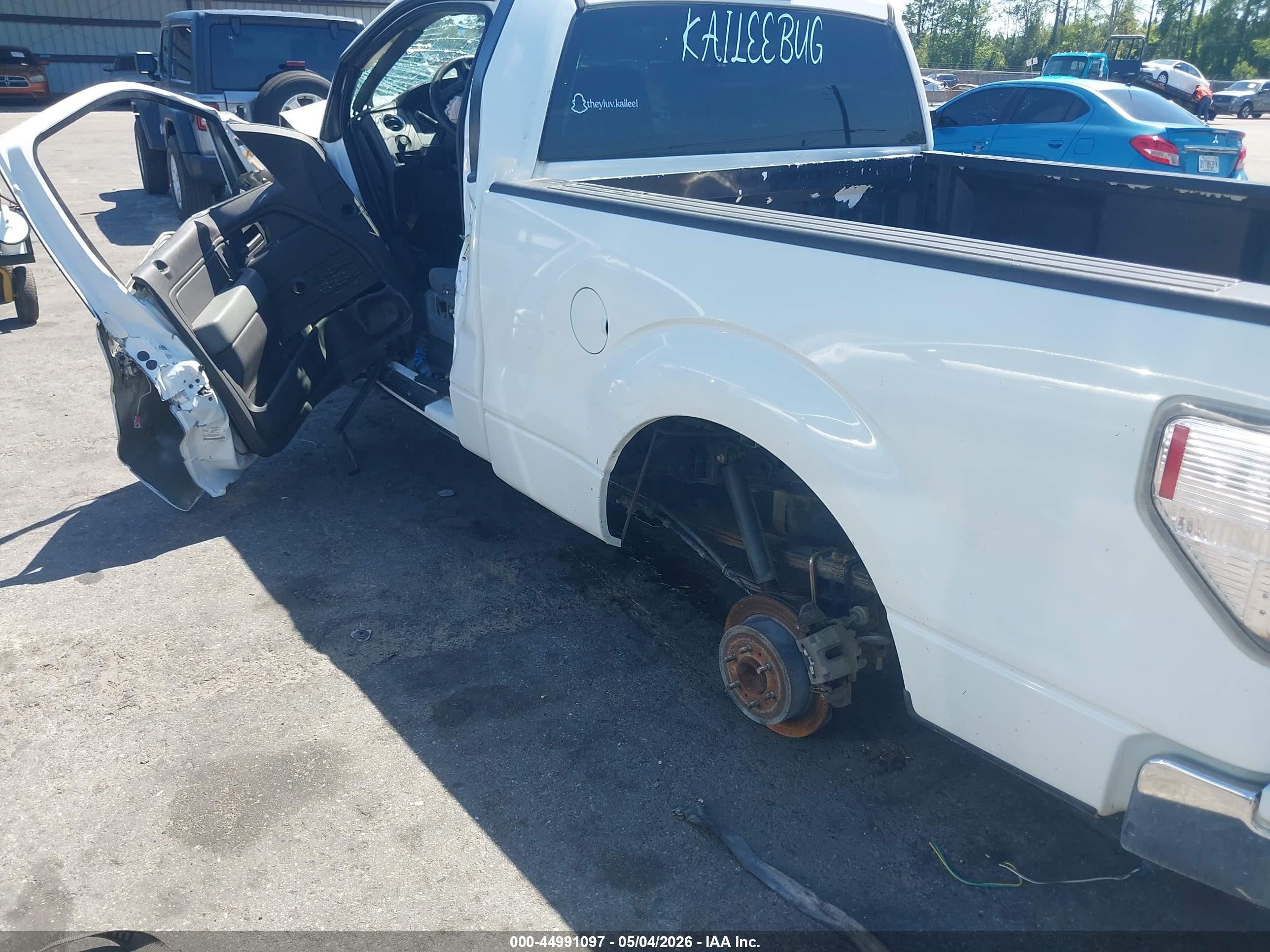 2011 Ford F-150 Xl White vin: 1FTMF1CM2BKD57546