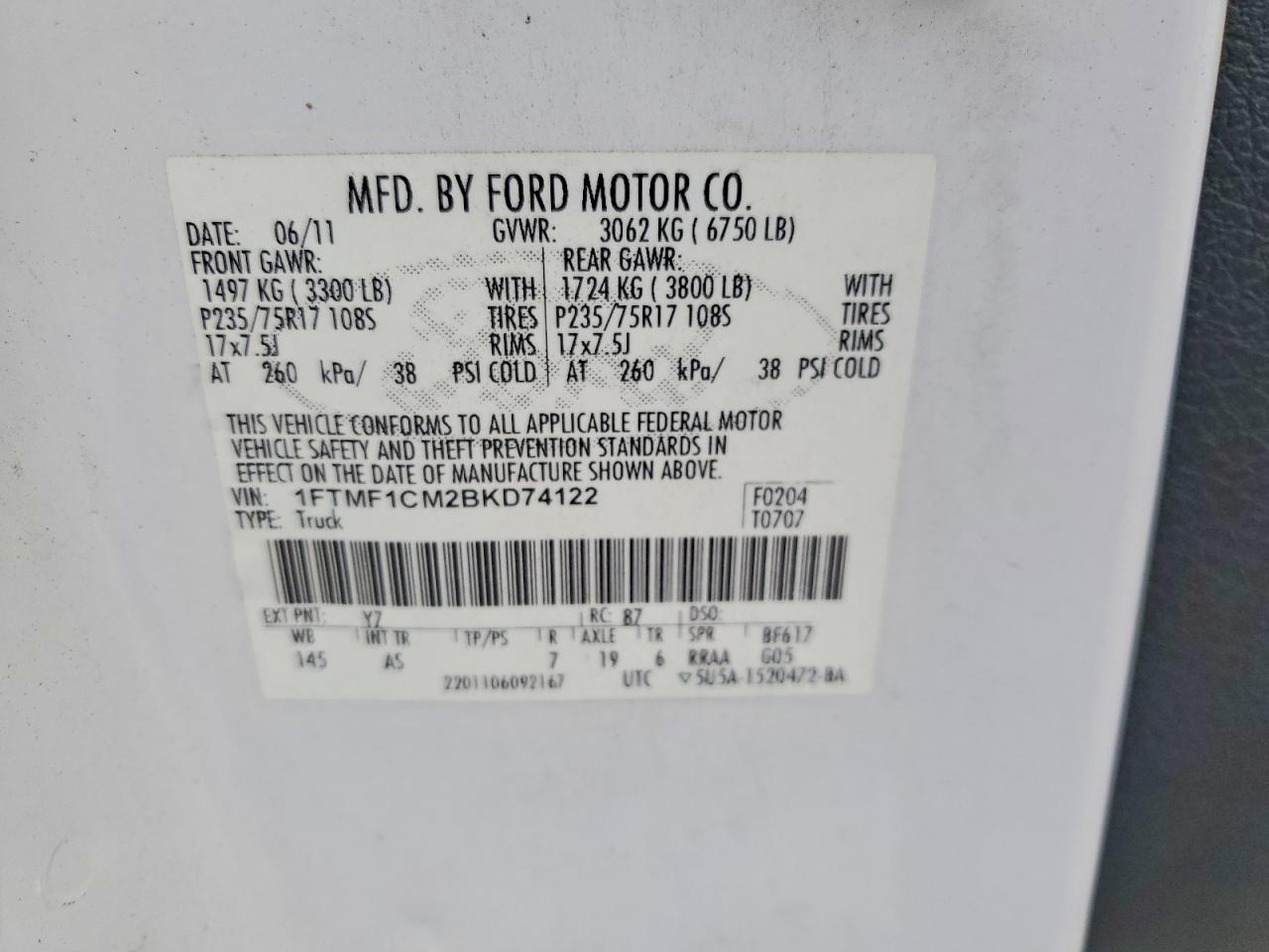 2011 Ford F150 White vin: 1FTMF1CM2BKD74122