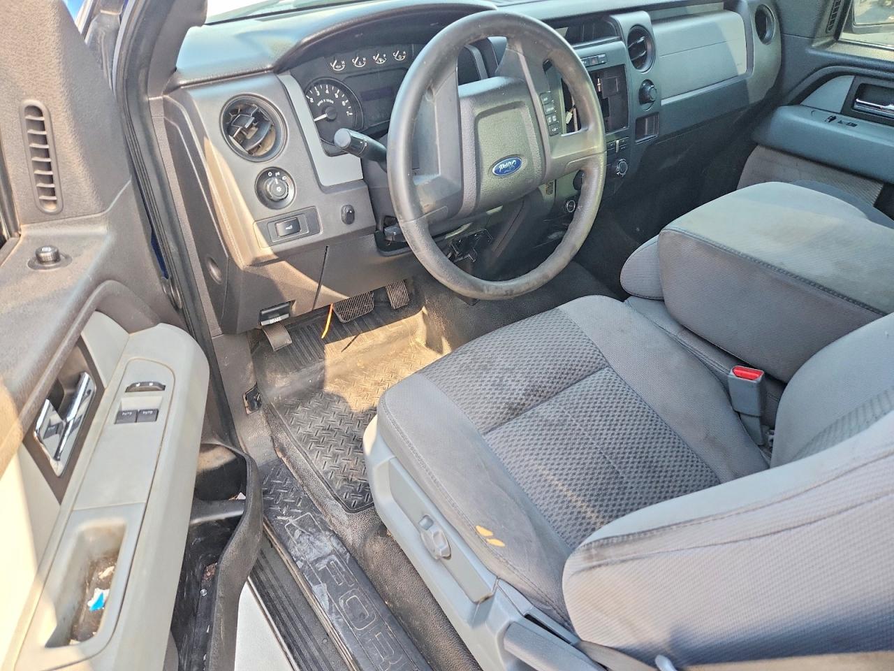 2012 Ford F150 Синий vin: 1FTMF1CM2CKE20582