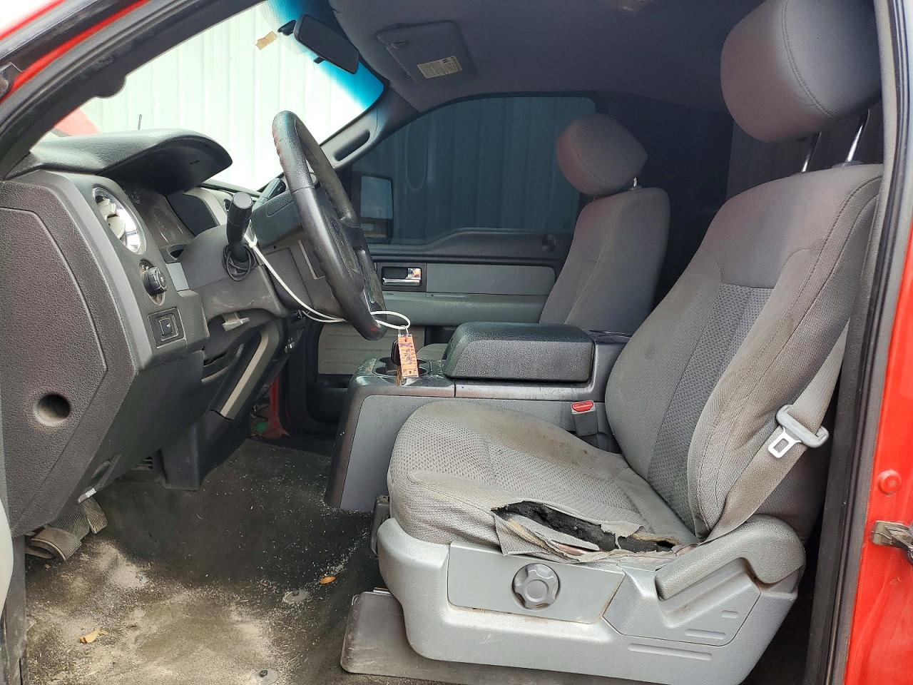 2013 Ford F150 Red vin: 1FTMF1CM2DFD77565