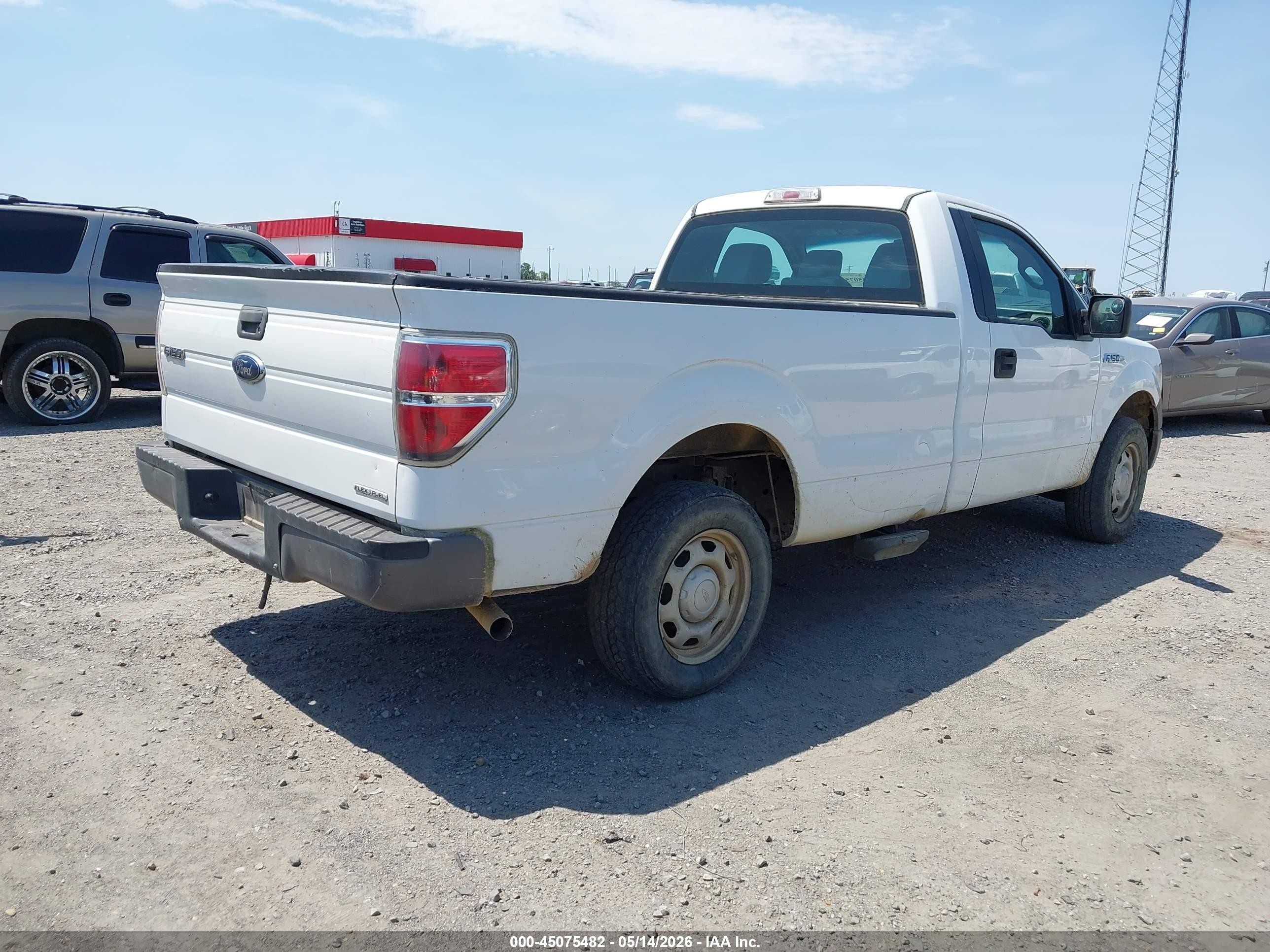 2013 Ford F-150 Xl White vin: 1FTMF1CM2DKE58248