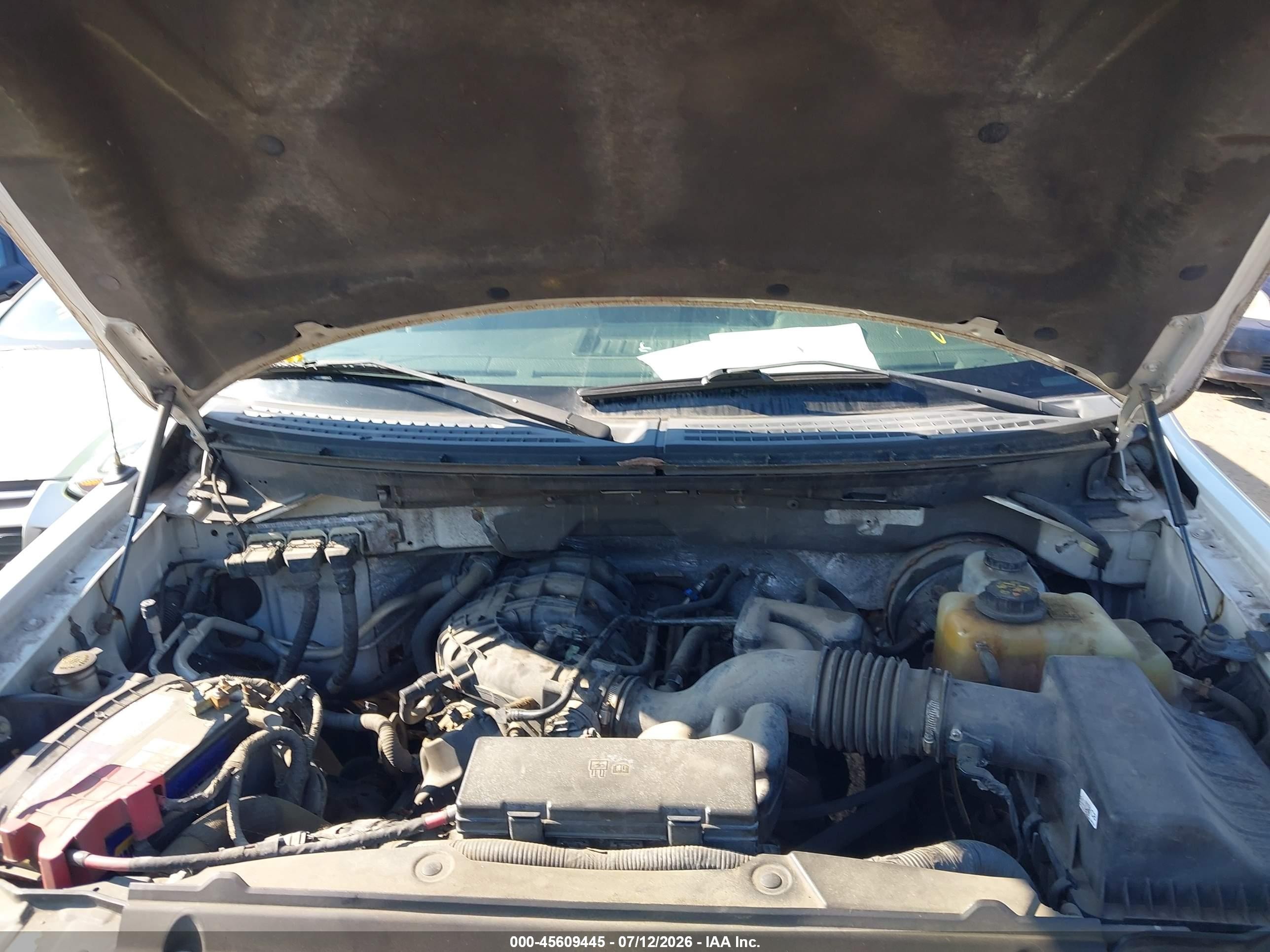 2013 Ford F-150 Xl White vin: 1FTMF1CM2DKG19777