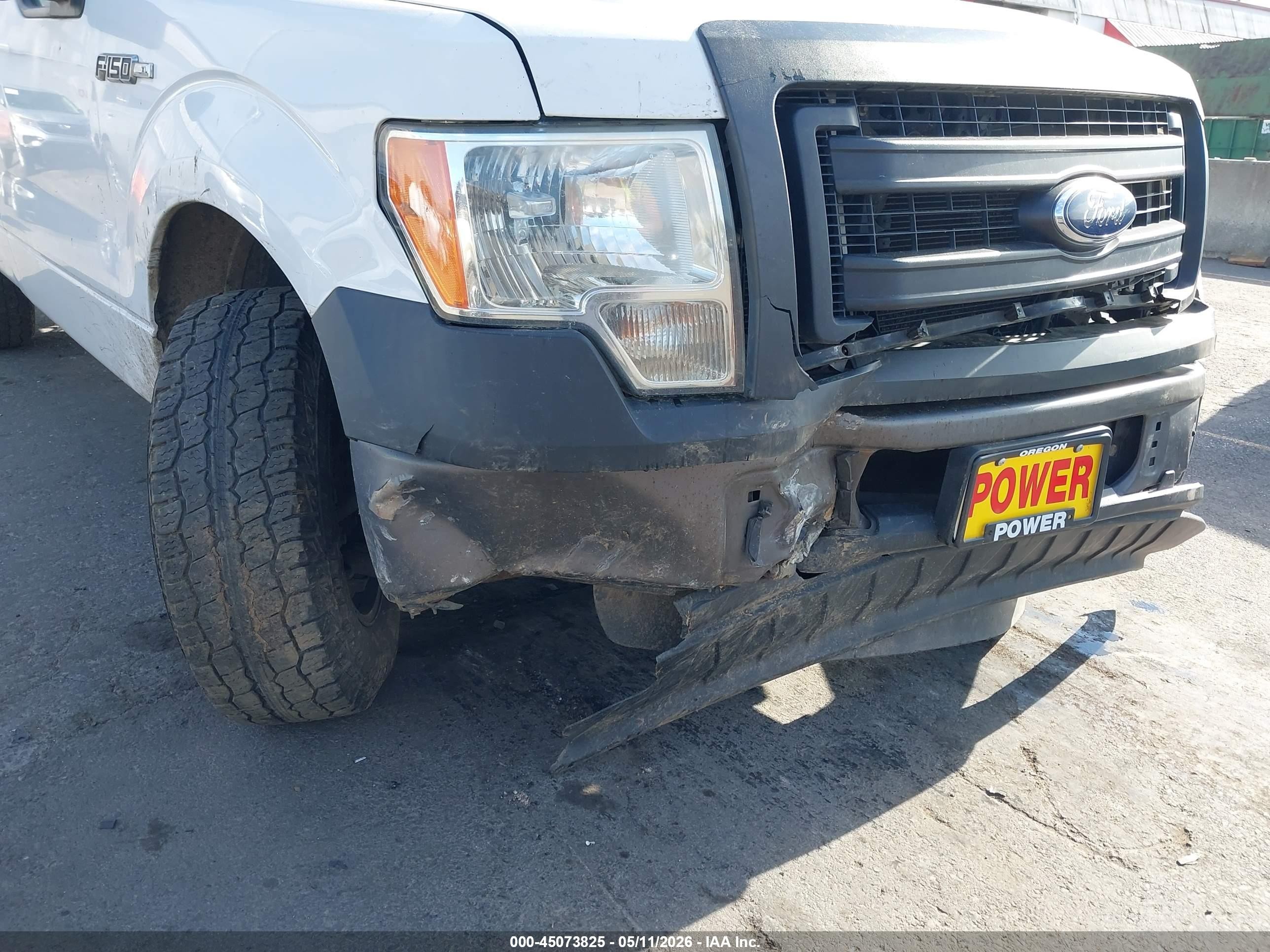2013 Ford F-150 Xl White vin: 1FTMF1CM2DKG33307