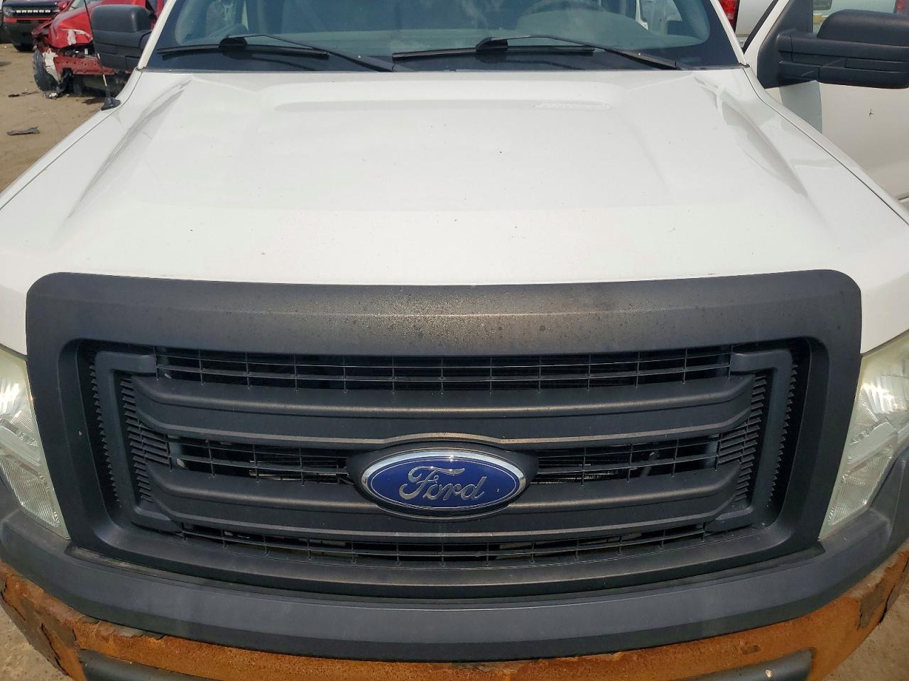 2014 Ford F150 Белый vin: 1FTMF1CM2EFB18186