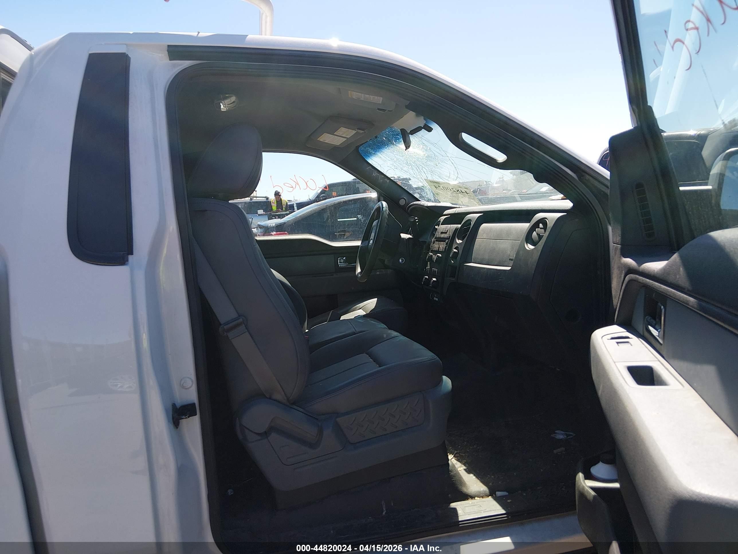 2014 Ford F-150 Xl White vin: 1FTMF1CM2EFC42653