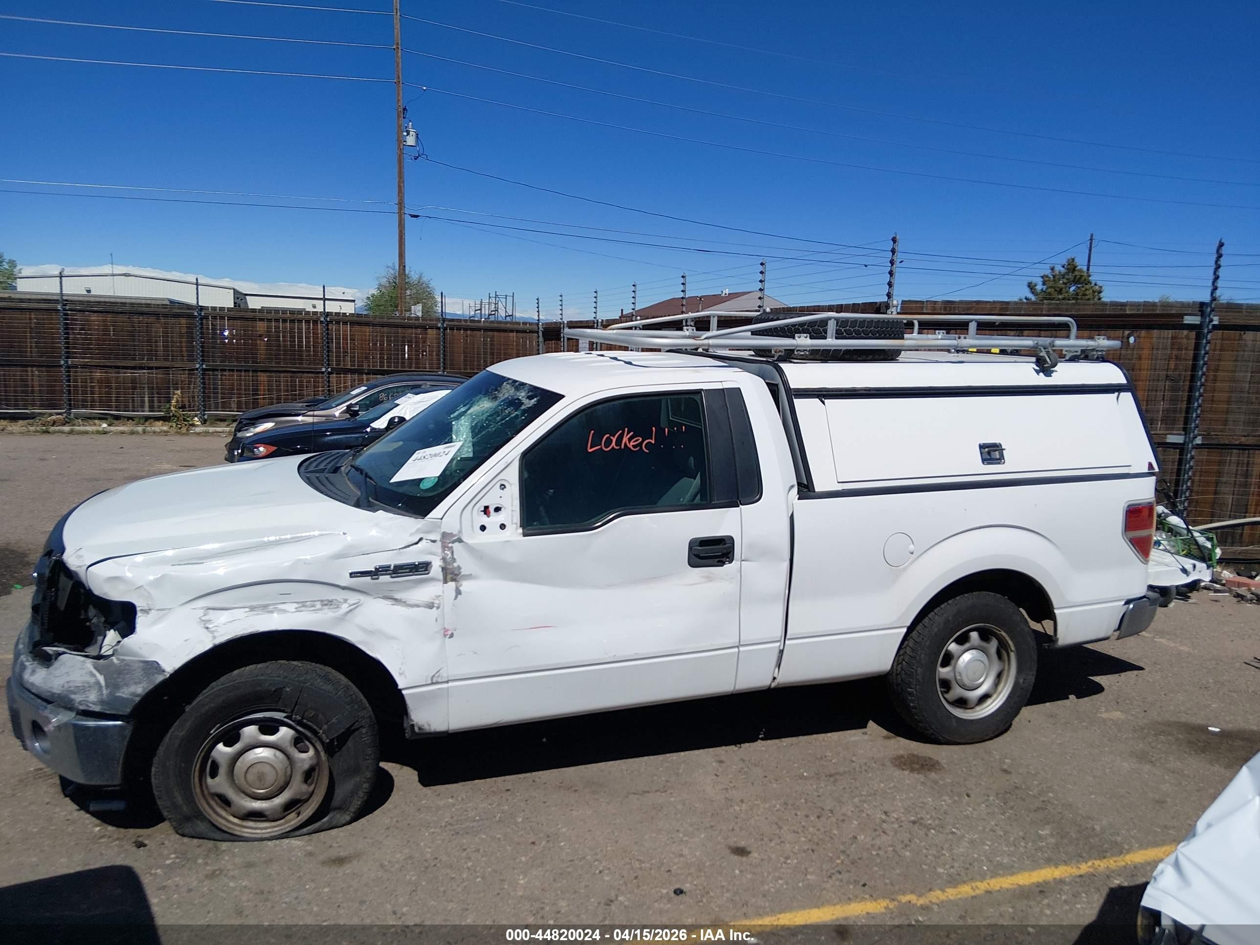 2014 Ford F-150 Xl White vin: 1FTMF1CM2EFC42653