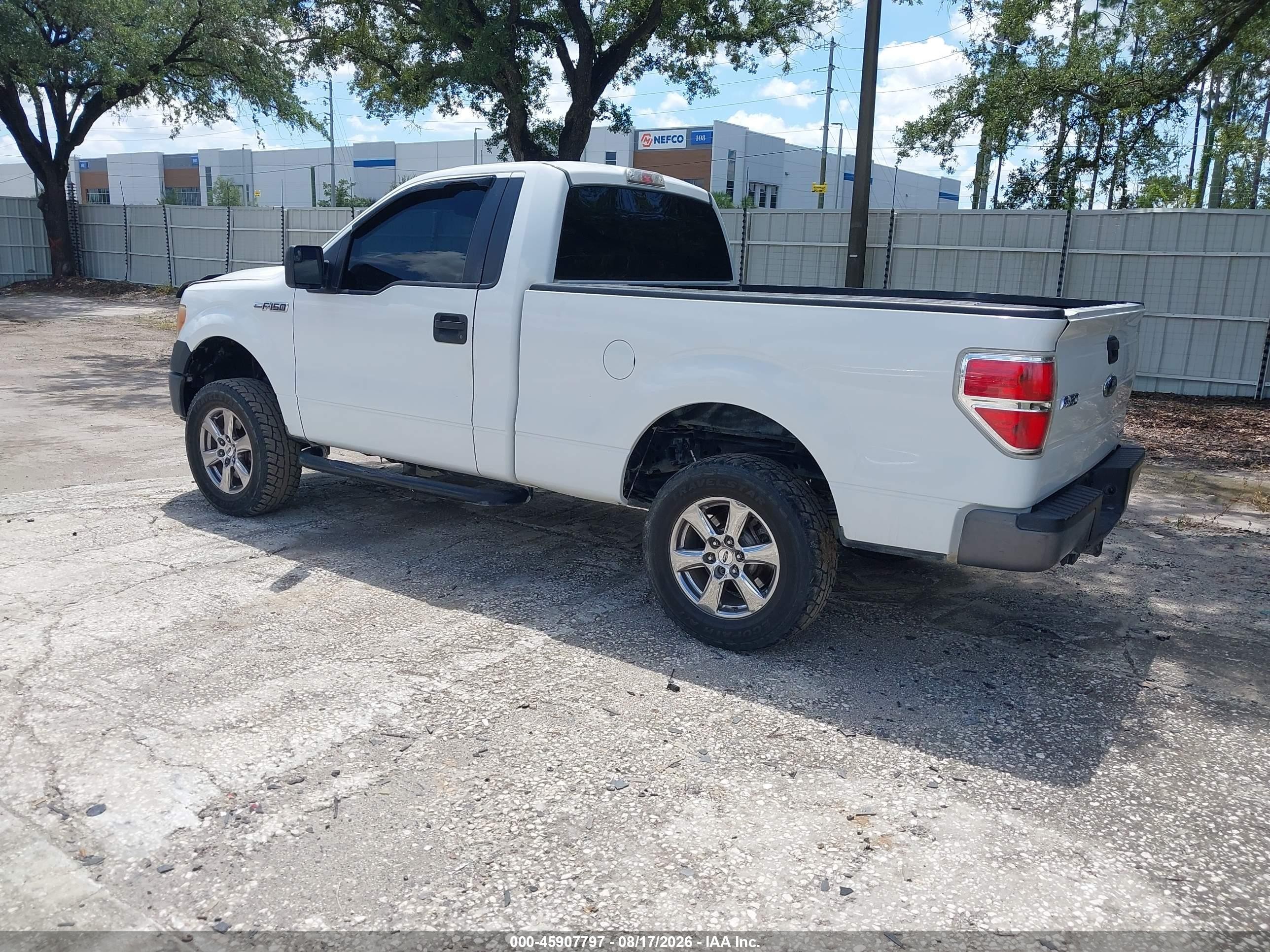 2014 Ford F-150 Xl White vin: 1FTMF1CM2EFC86216