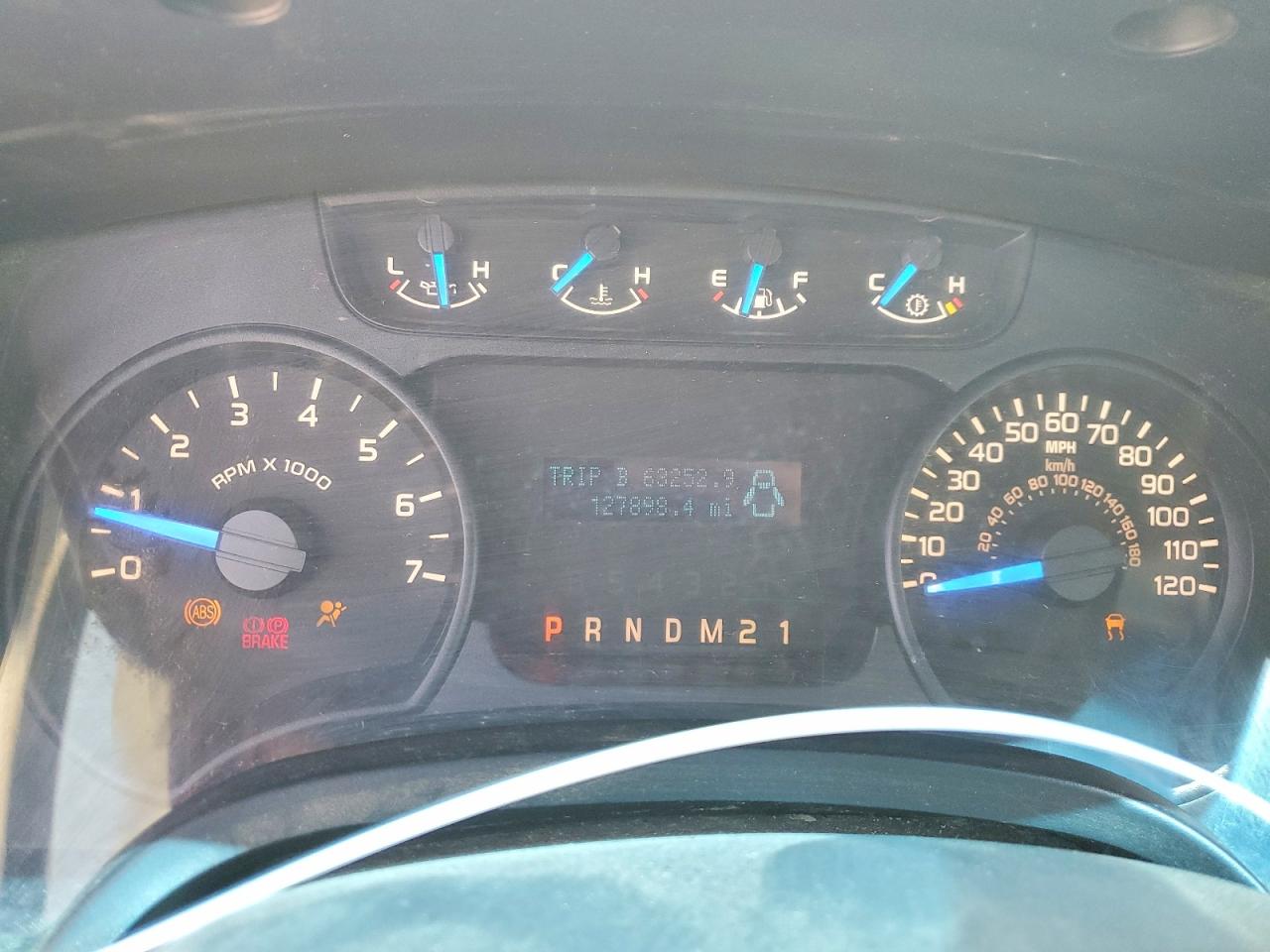 2014 Ford F150 White vin: 1FTMF1CM2EKD62007