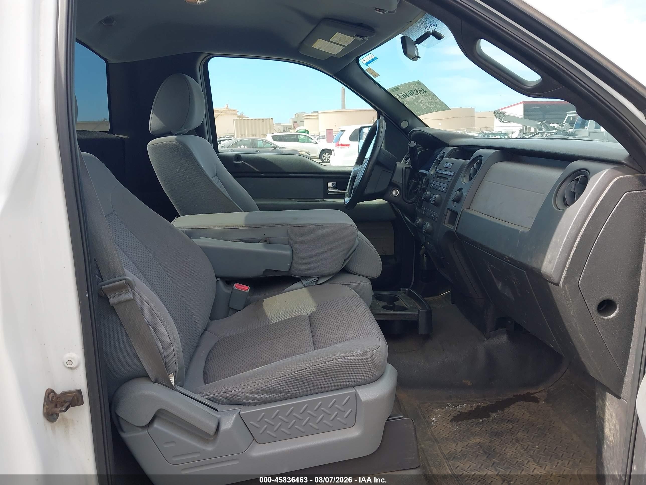 2014 Ford F-150 Xl White vin: 1FTMF1CM2EKE66478