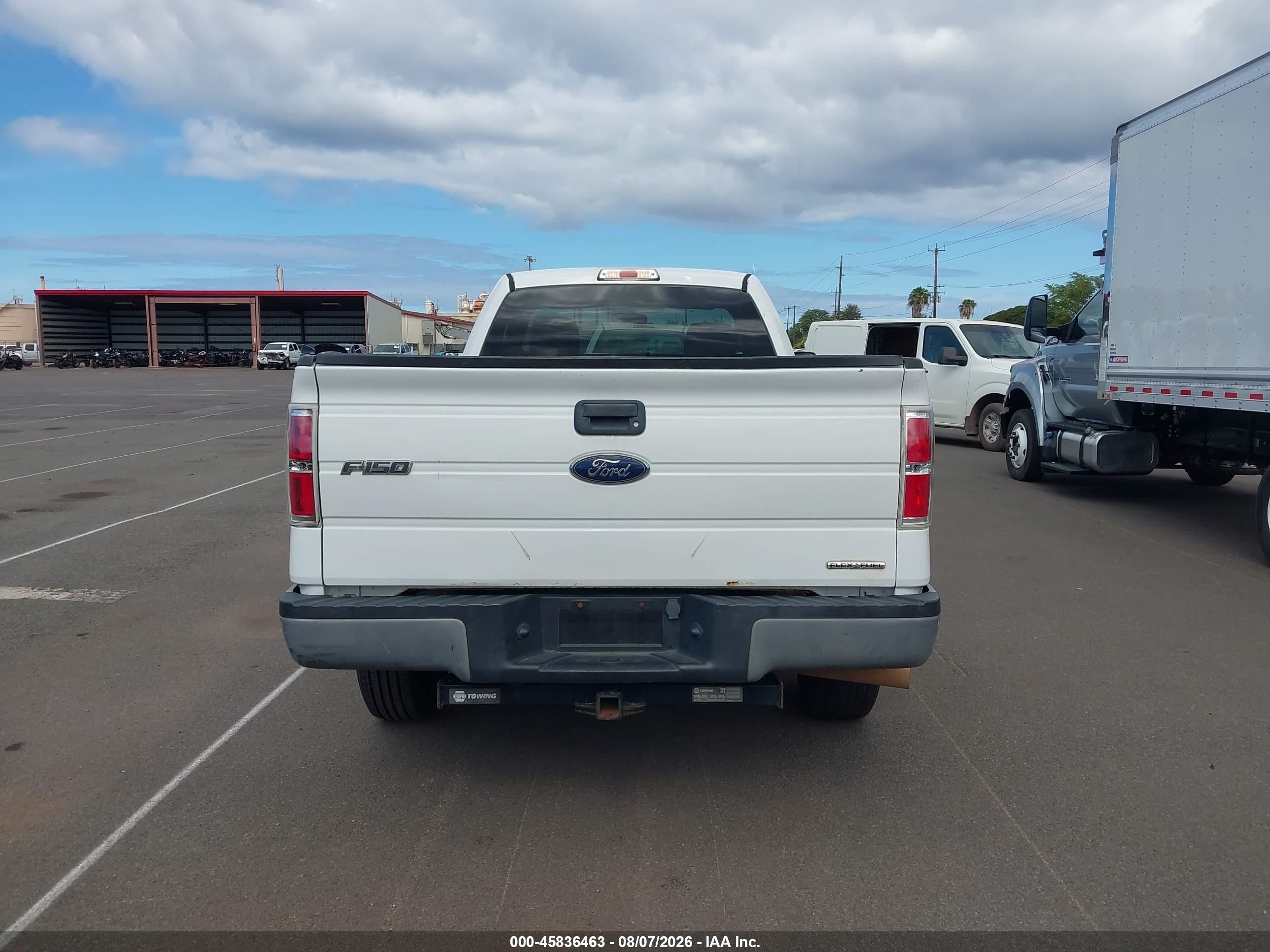 2014 Ford F-150 Xl White vin: 1FTMF1CM2EKE66478