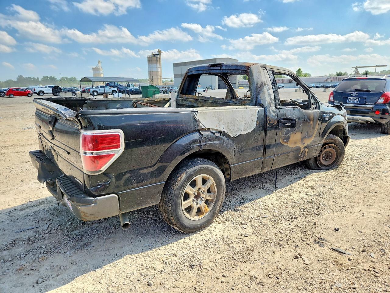 2011 Ford F150 Burn vin: 1FTMF1CM3BFB98562