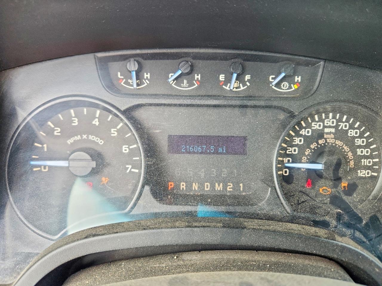 2012 Ford F150 White vin: 1FTMF1CM3CKD67276