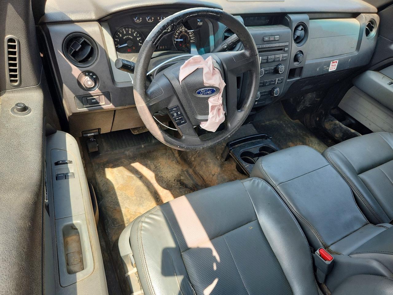 2012 Ford F150 White vin: 1FTMF1CM3CKD67276