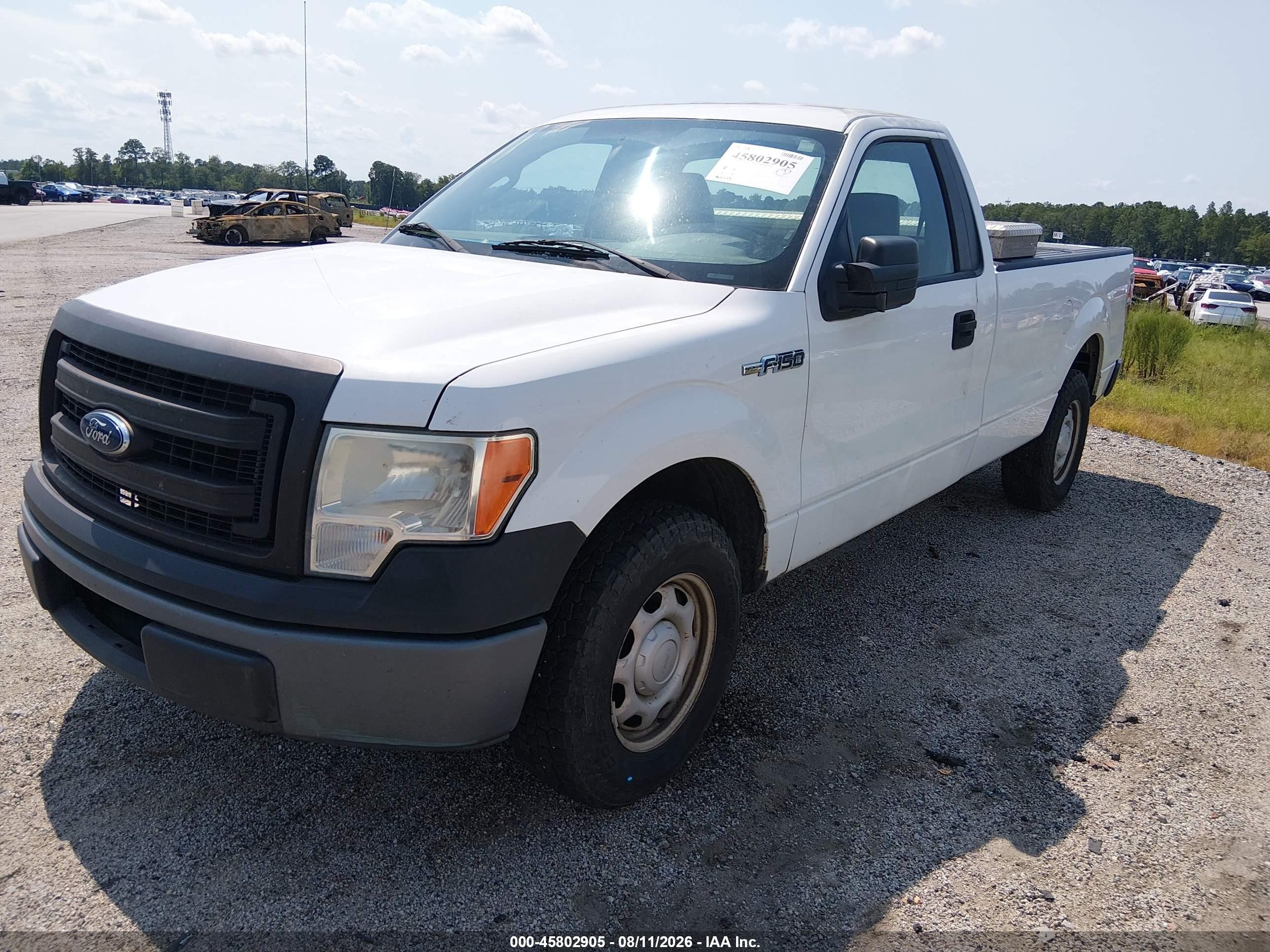 2013 Ford F-150 Xl White vin: 1FTMF1CM3DKE35528