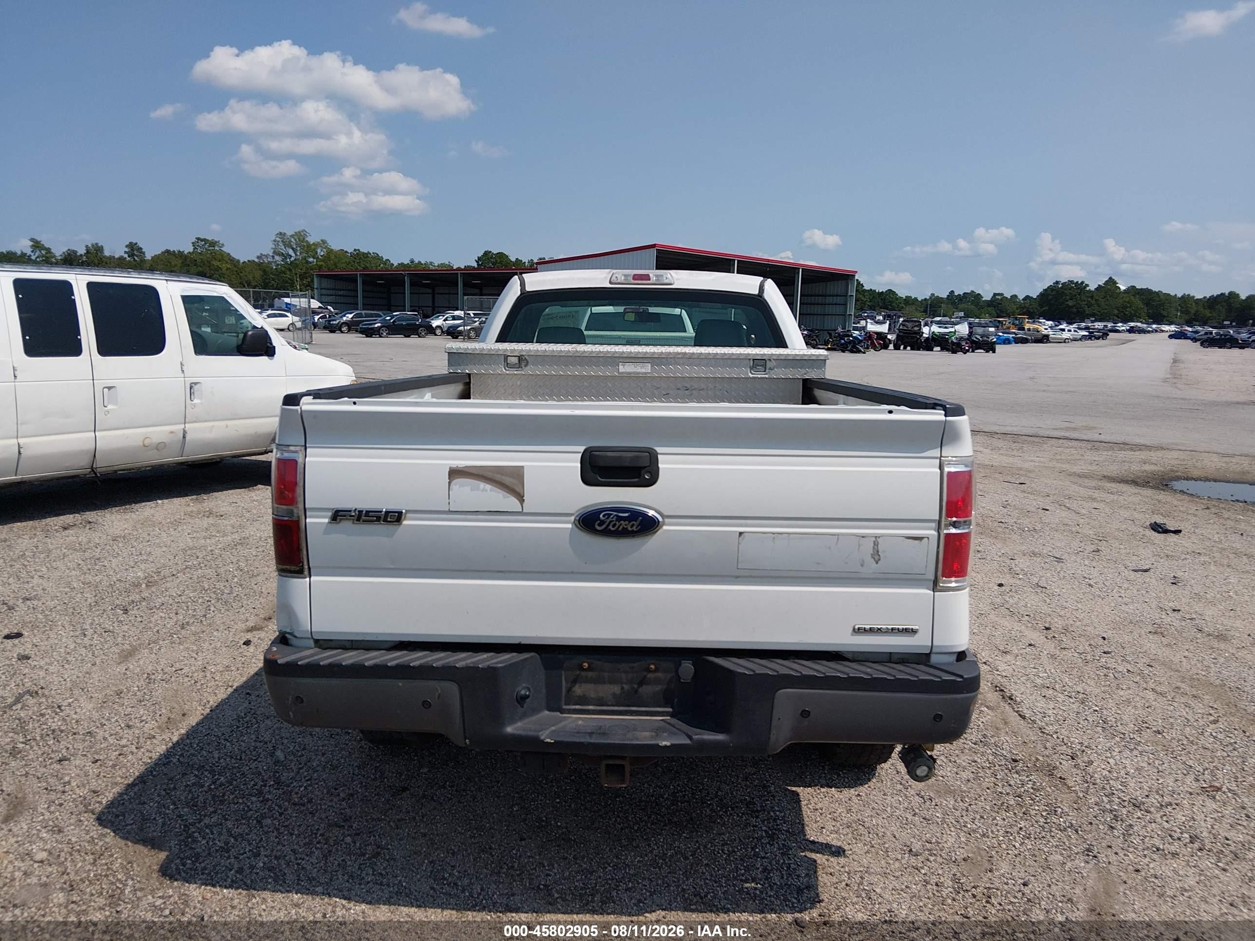 2013 Ford F-150 Xl White vin: 1FTMF1CM3DKE35528
