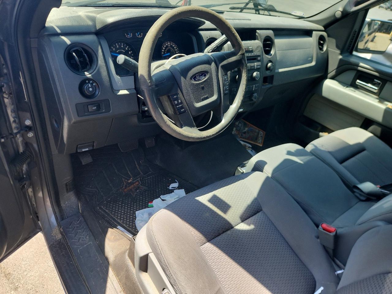 2013 Ford F150 Gray vin: 1FTMF1CM3DKG15849