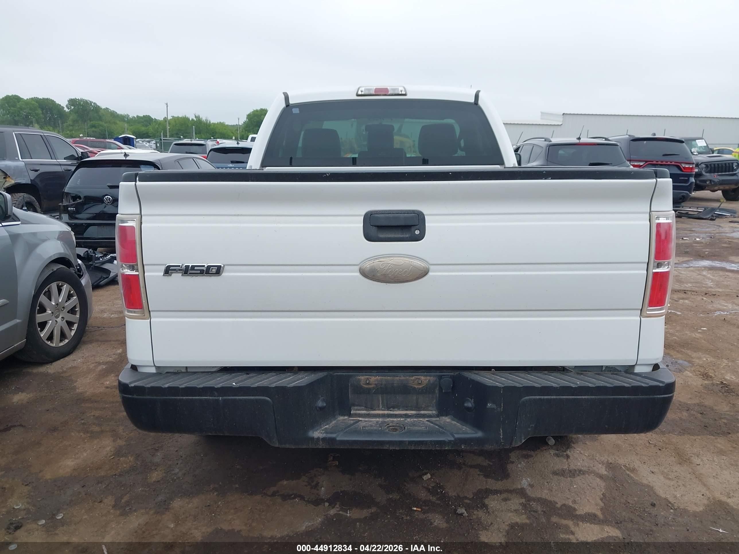 2012 Ford F-150 Xl White vin: 1FTMF1CM4CKD06681