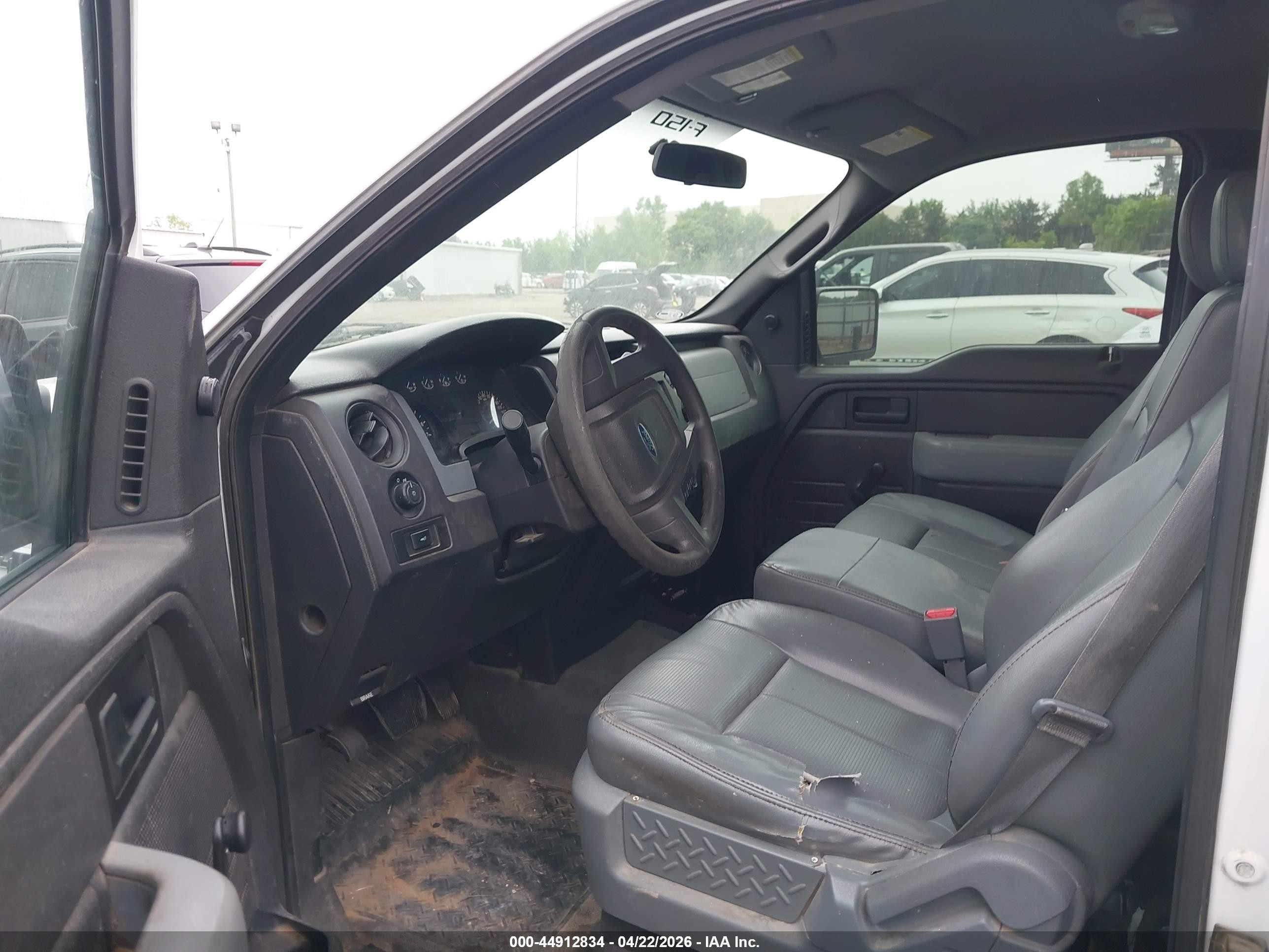 2012 Ford F-150 Xl White vin: 1FTMF1CM4CKD06681