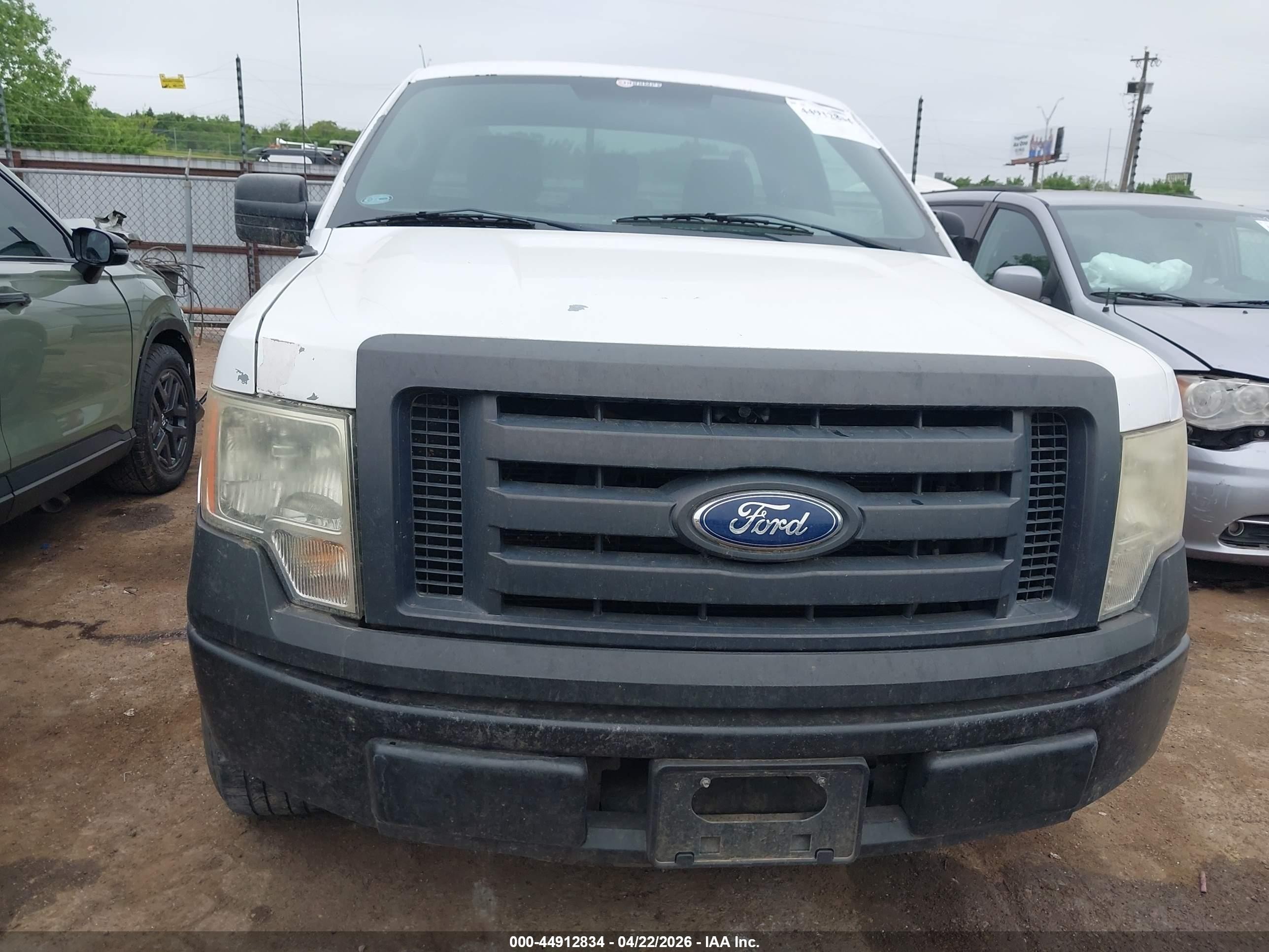 2012 Ford F-150 Xl White vin: 1FTMF1CM4CKD06681