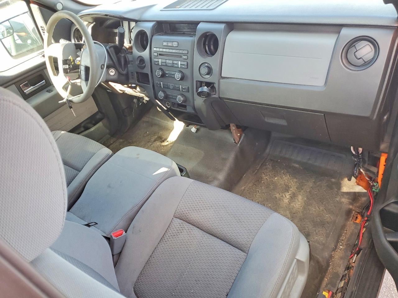 2012 Ford F150 Orange vin: 1FTMF1CM4CKD16627