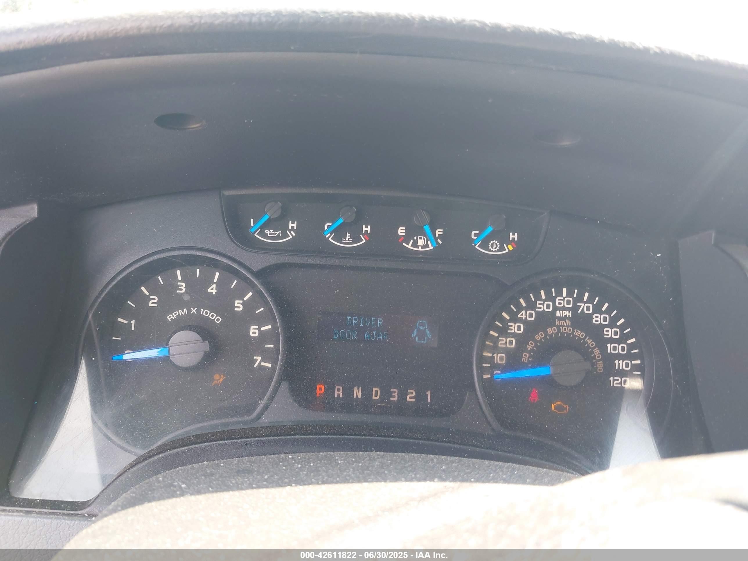 2013 Ford F-150 Xl White vin: 1FTMF1CM4DFC16781