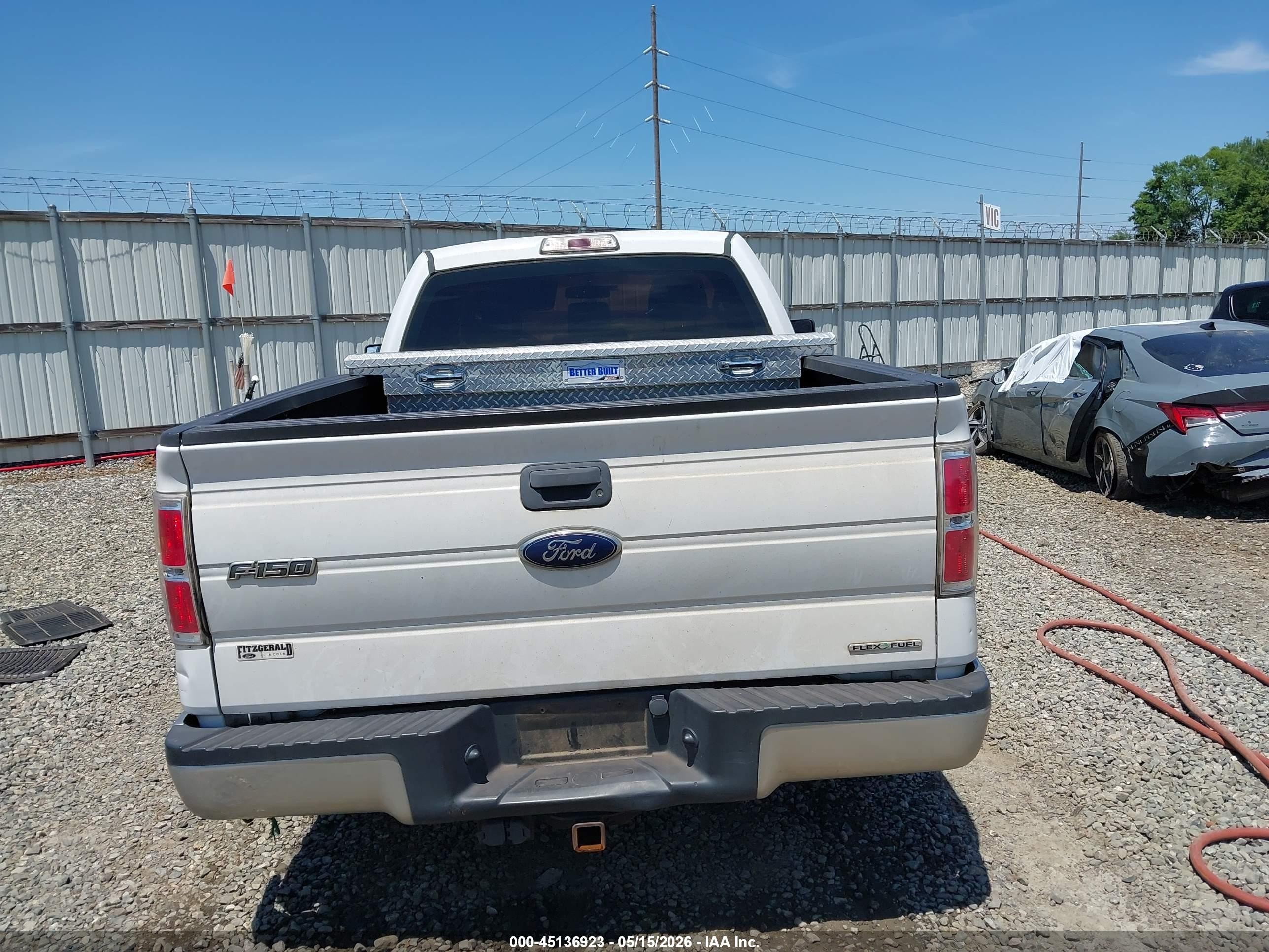2014 Ford F-150 Xl White vin: 1FTMF1CM4EFA67581