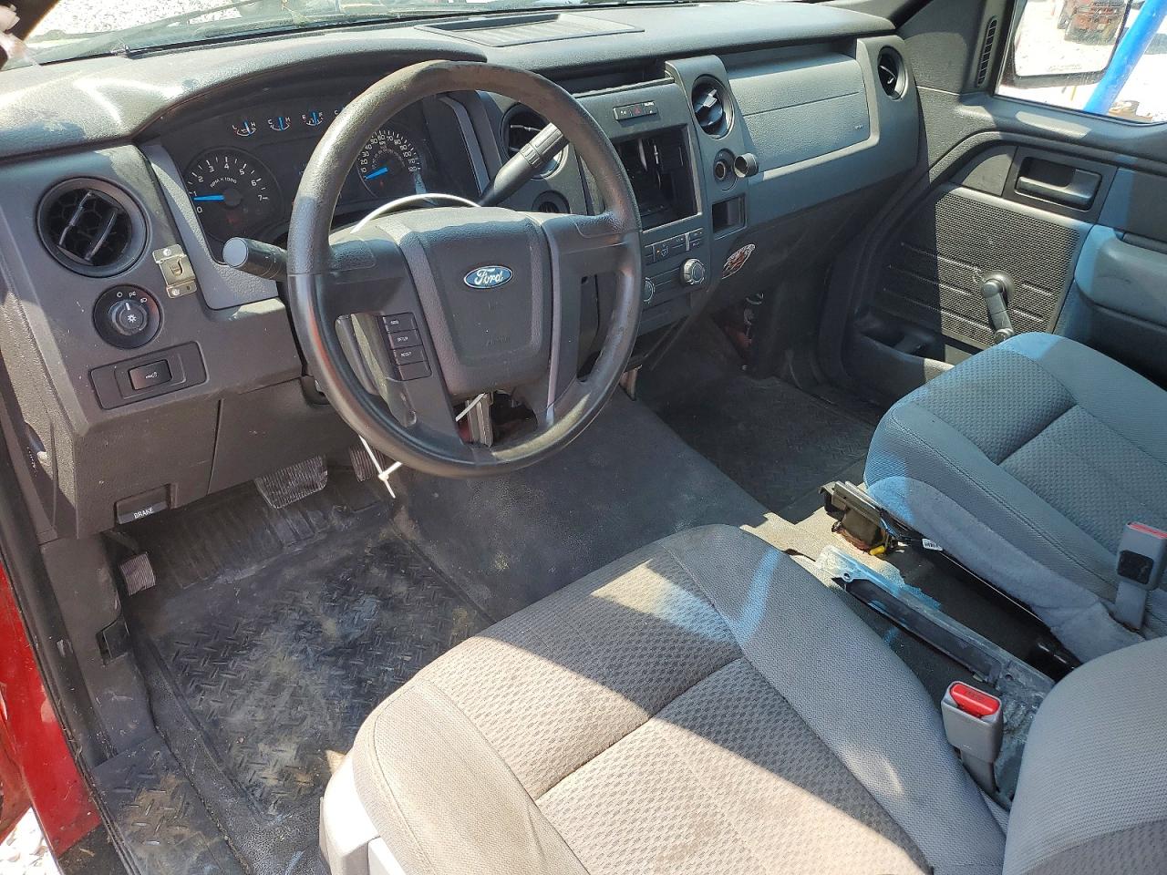 2014 Ford F150 Красный vin: 1FTMF1CM4EKD42762