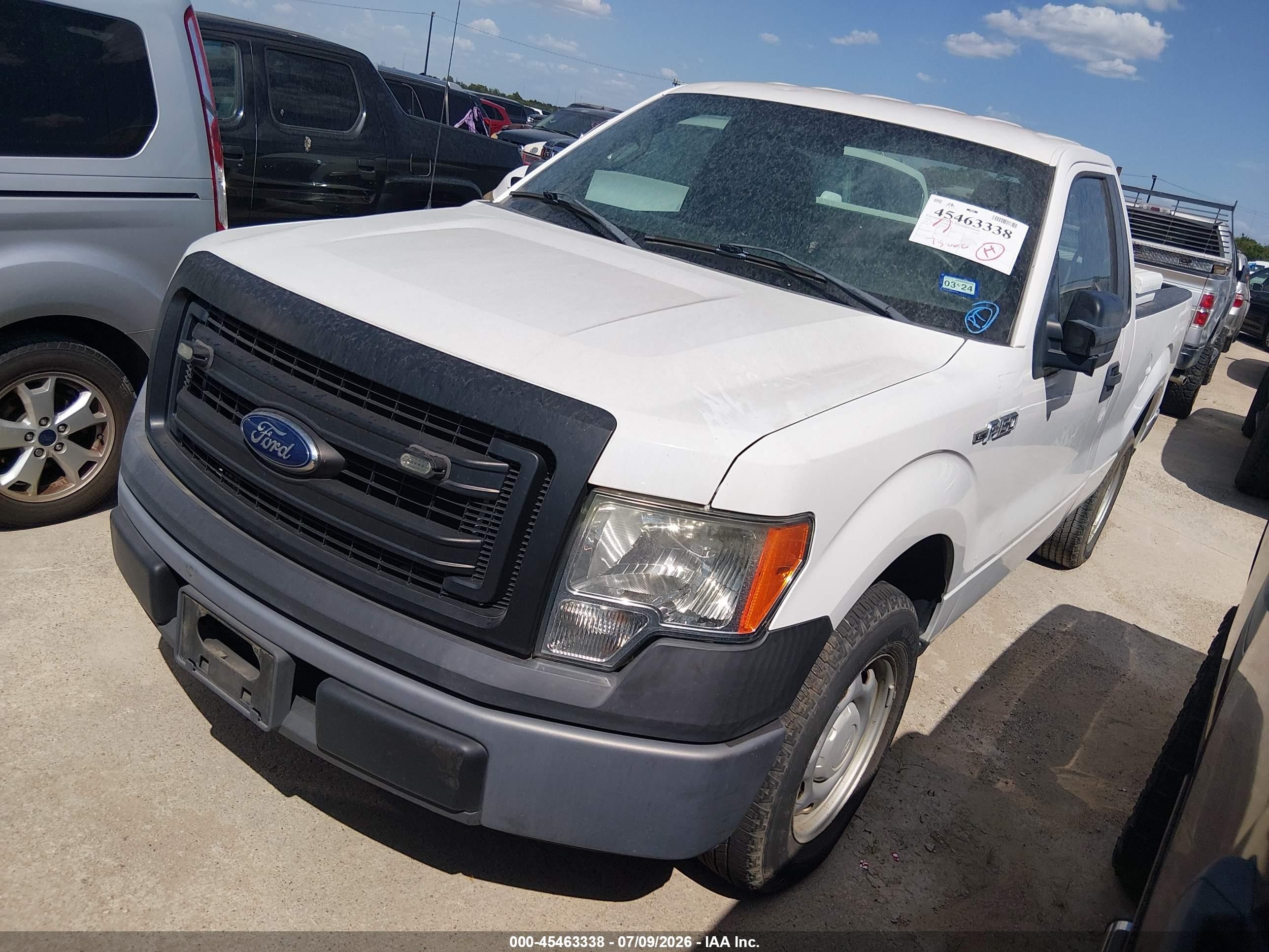 2014 Ford F-150 Stx/xl/xlt White vin: 1FTMF1CM4EKD42986