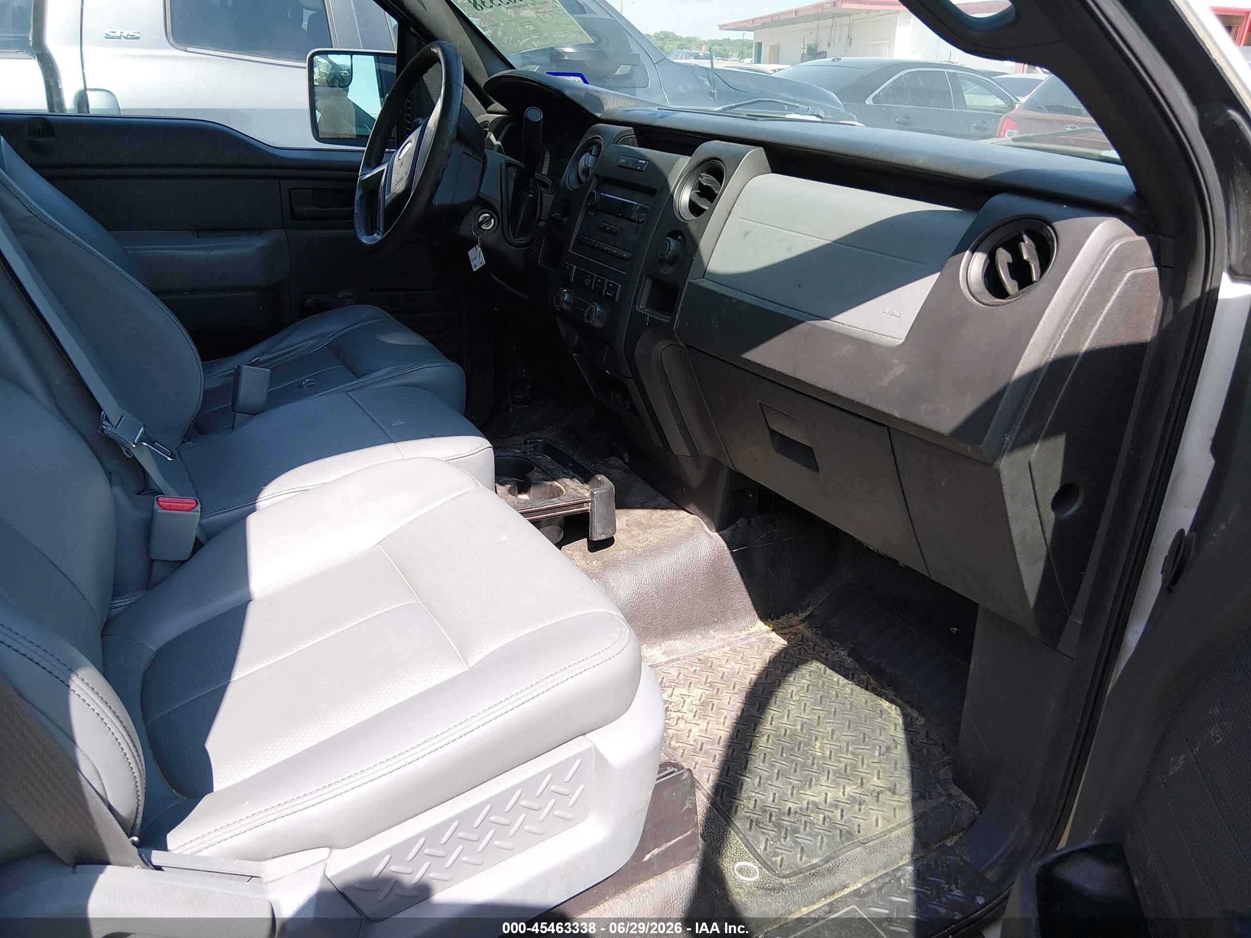 2014 Ford F-150 Stx/xl/xlt White vin: 1FTMF1CM4EKD42986