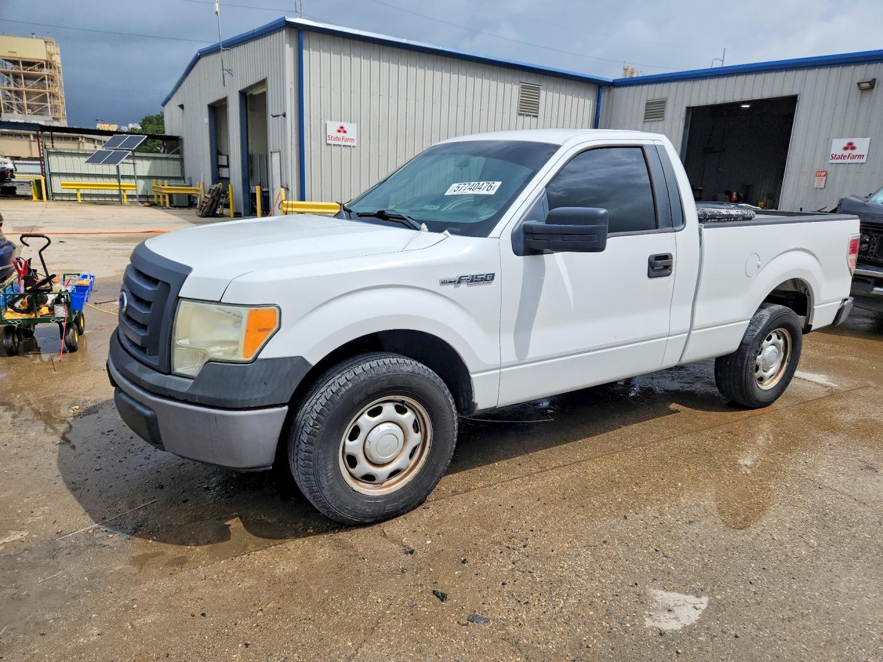 2011 Ford F150 White vin: 1FTMF1CM5BFC69776