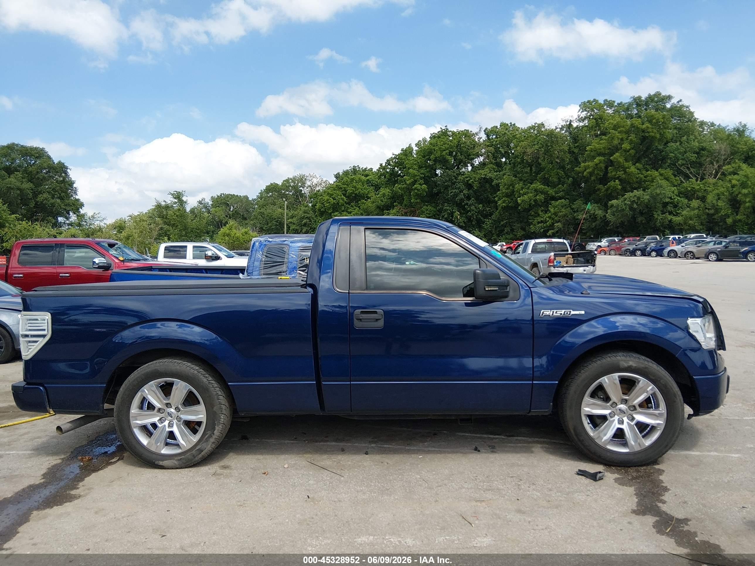2011 Ford F-150 Xl Blue vin: 1FTMF1CM5BFD04851