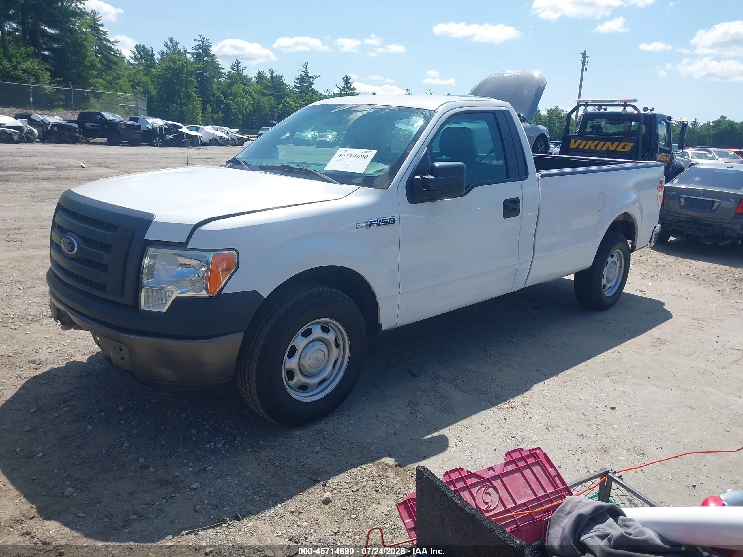 2011 Ford F-150 Xl White vin: 1FTMF1CM5BKD33175