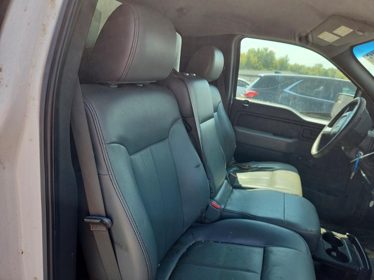 2011 Ford F150 White vin: 1FTMF1CM5BKD84708