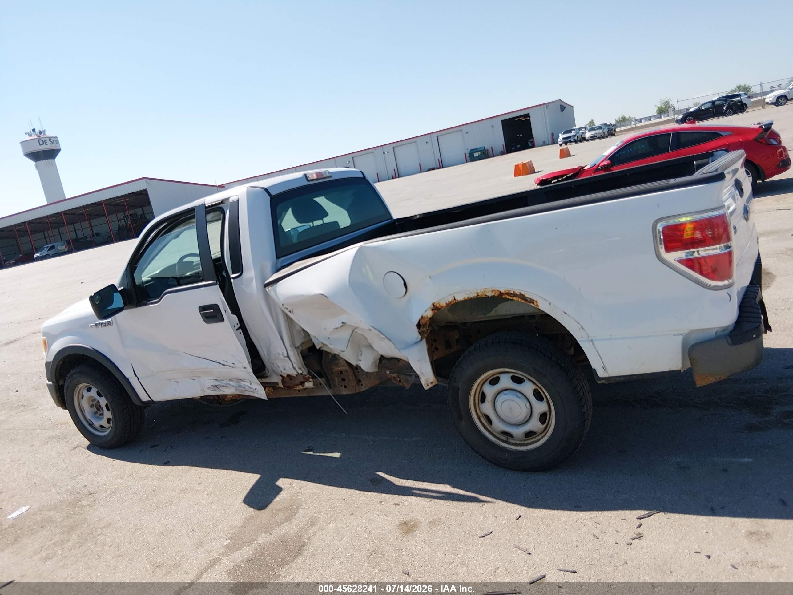 2012 Ford F-150 Xl Белый vin: 1FTMF1CM5CKE40227