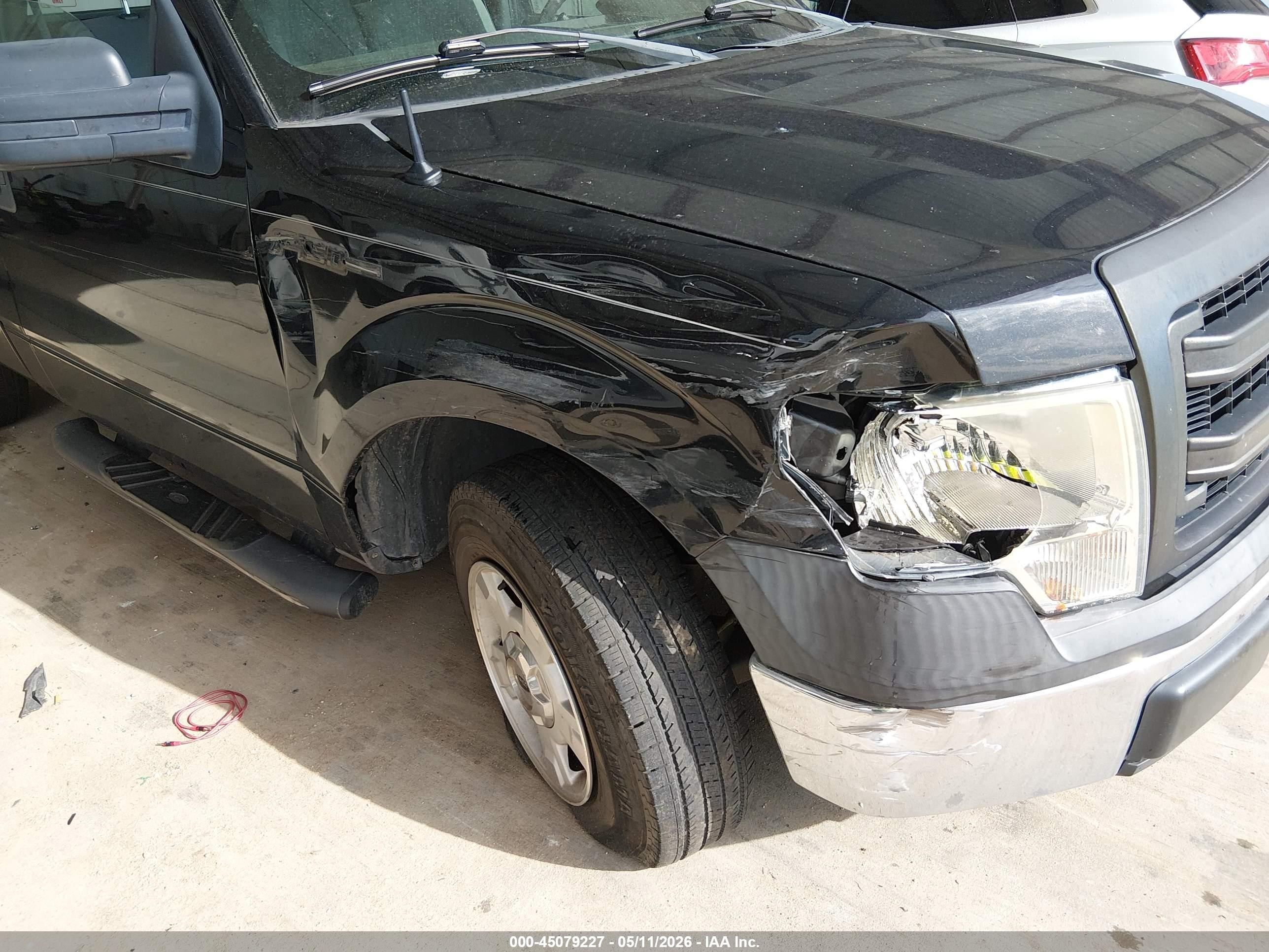 2013 Ford F-150 Xl Black vin: 1FTMF1CM5DFE02412