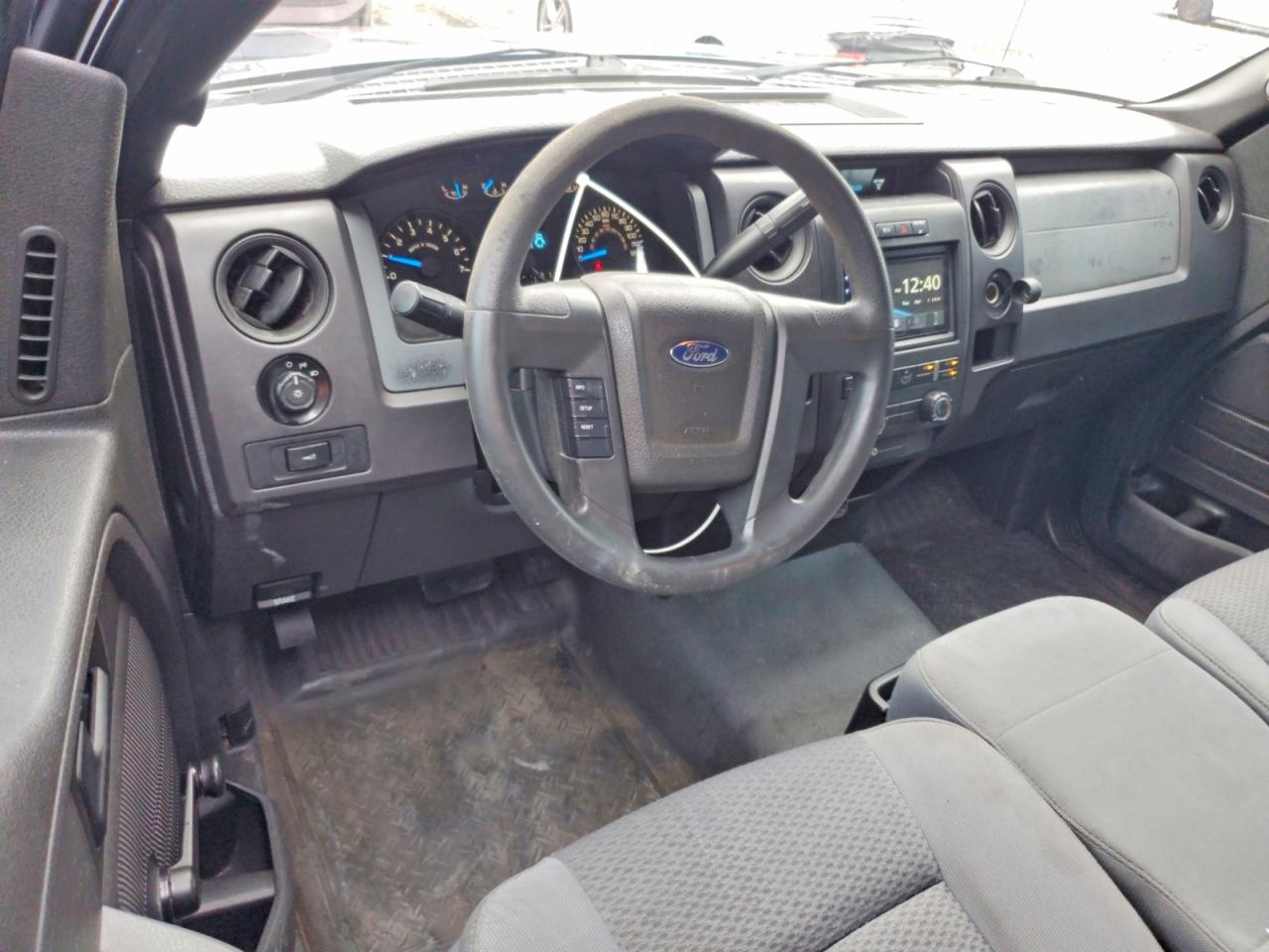 2013 Ford F150 Blue vin: 1FTMF1CM5DKD31574