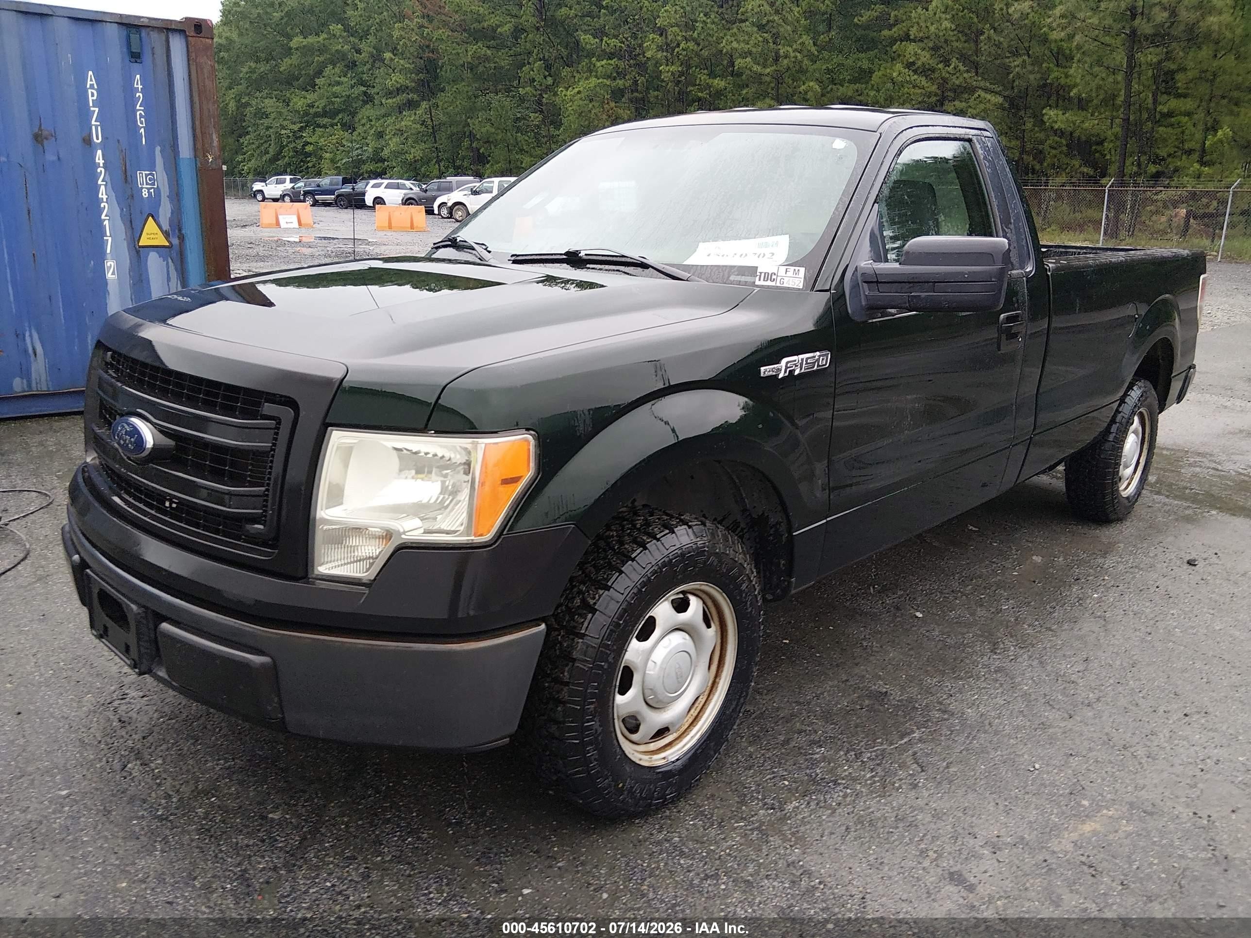 2013 Ford F-150 Xl Зеленый vin: 1FTMF1CM5DKF21844