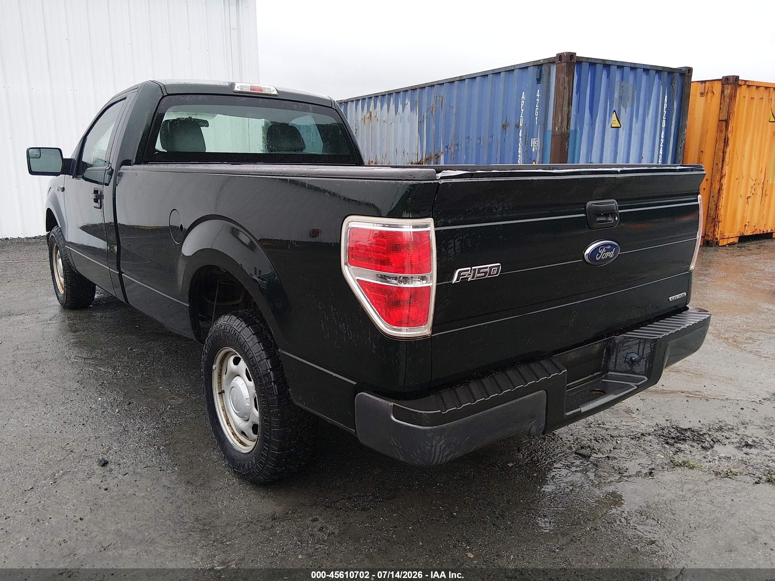 2013 Ford F-150 Xl Зеленый vin: 1FTMF1CM5DKF21844
