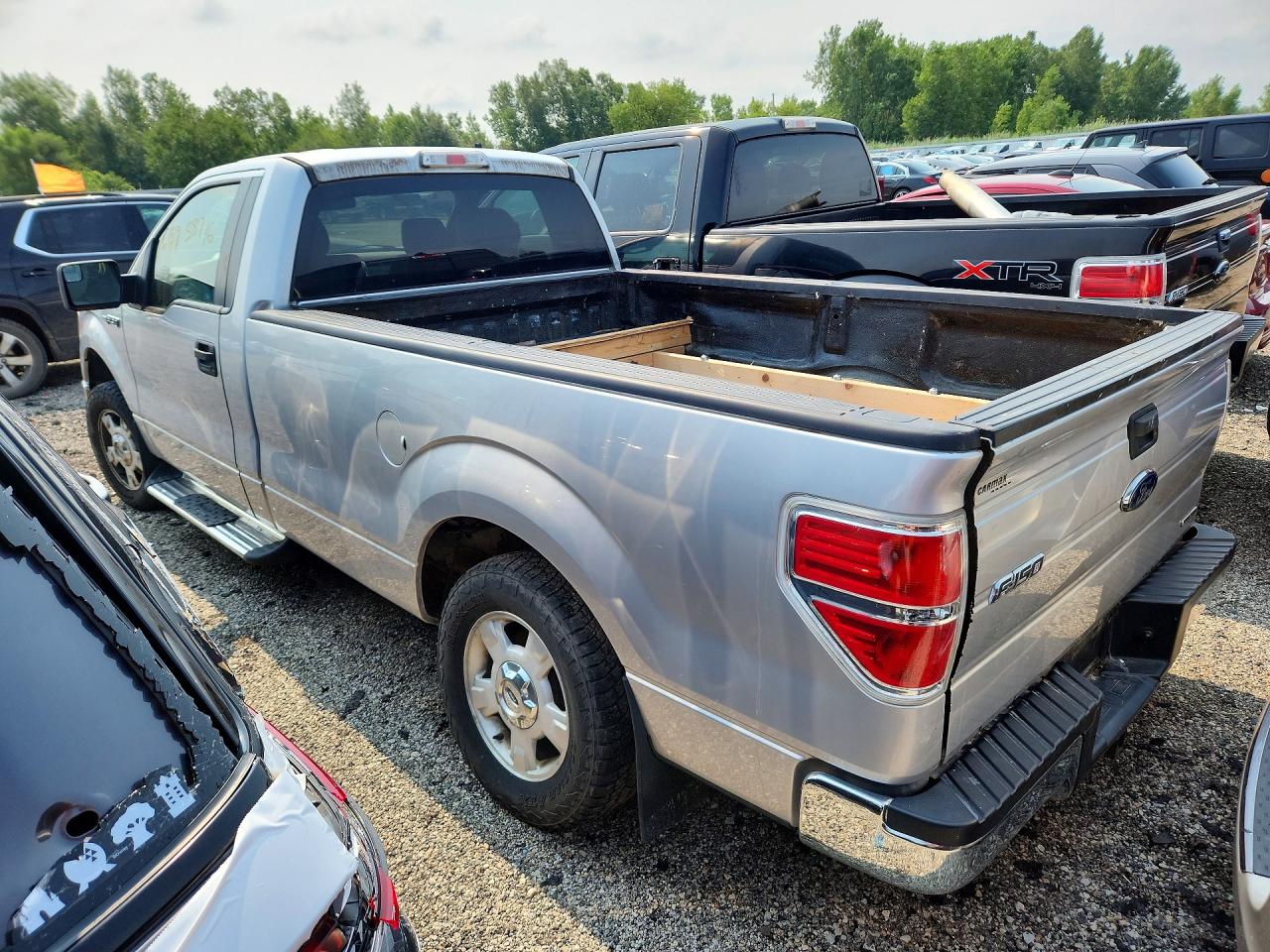 2014 Ford F150 Gray vin: 1FTMF1CM5EKD36808